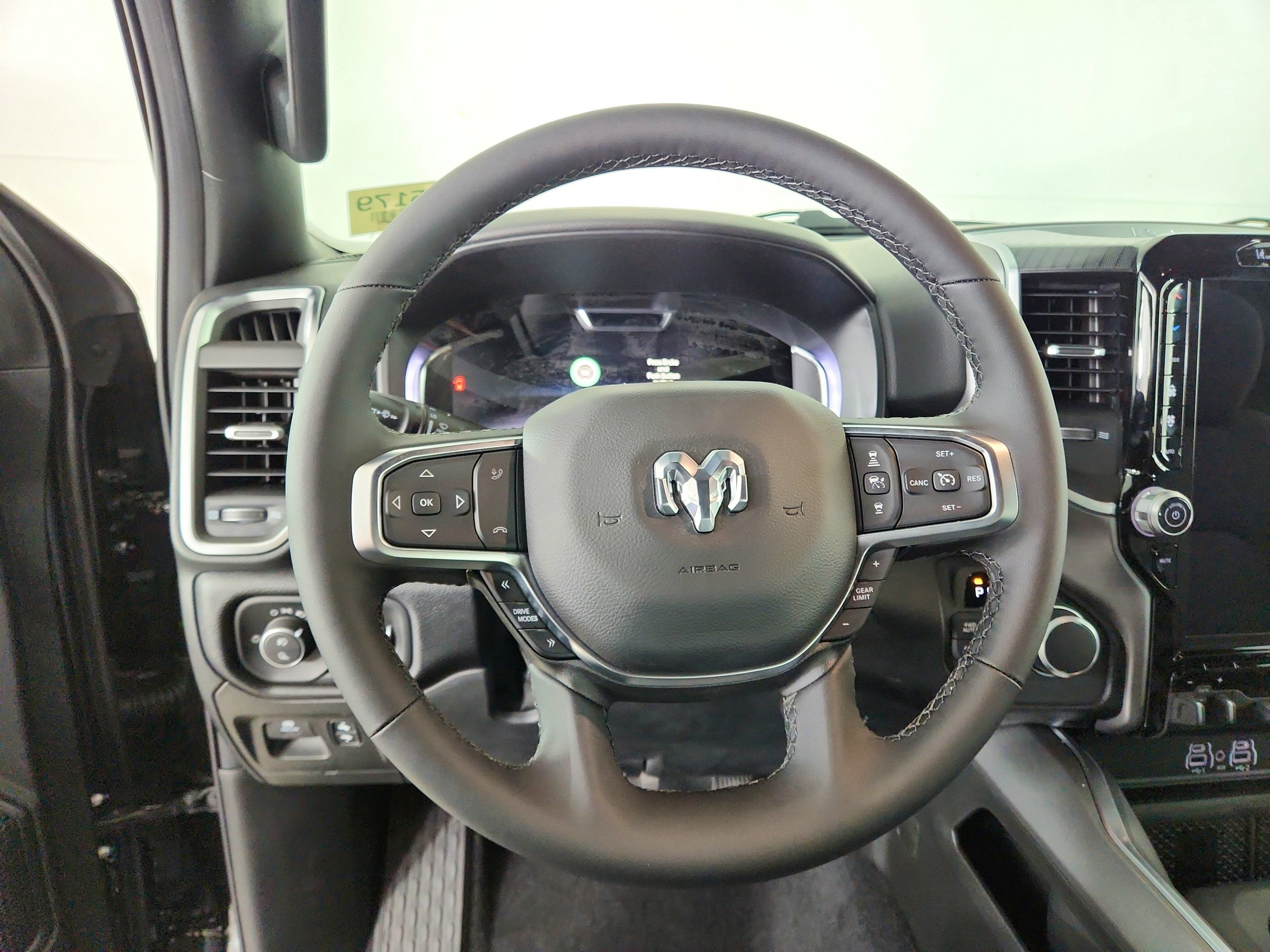 2026 RAM Ram 1500 RAM 1500 BIGHORN/LONESTAR CREW 4X4 (144.5 IN WB 5 FT 7 IN BOX)