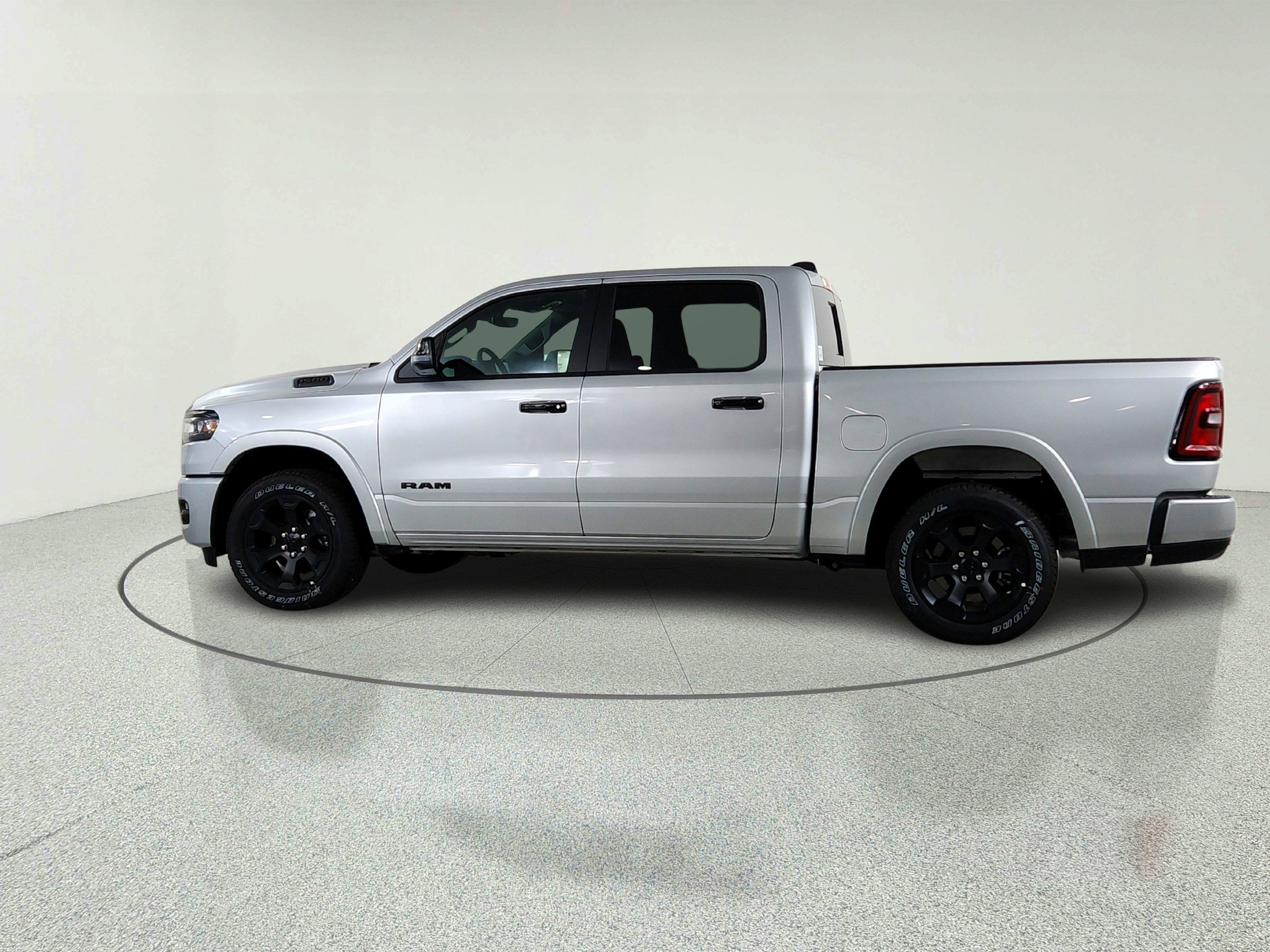 2026 RAM Ram 1500 RAM 1500 BIGHORN/LONESTAR CREW 4X4 (144.5 IN WB 5 FT 7 IN BOX)