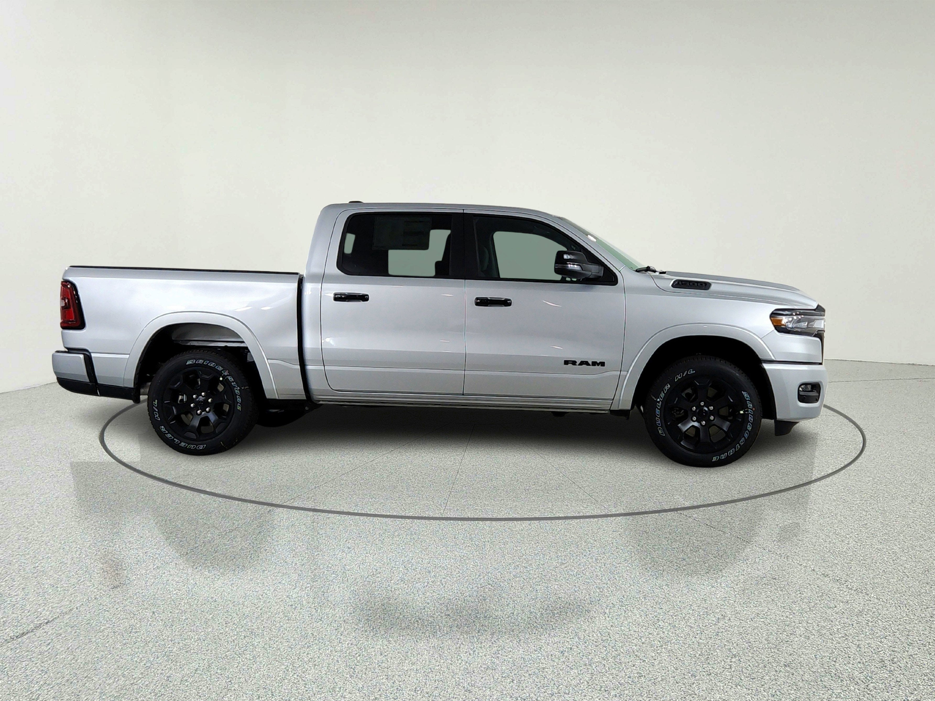 2026 RAM Ram 1500 RAM 1500 BIGHORN/LONESTAR CREW 4X4 (144.5 IN WB 5 FT 7 IN BOX)