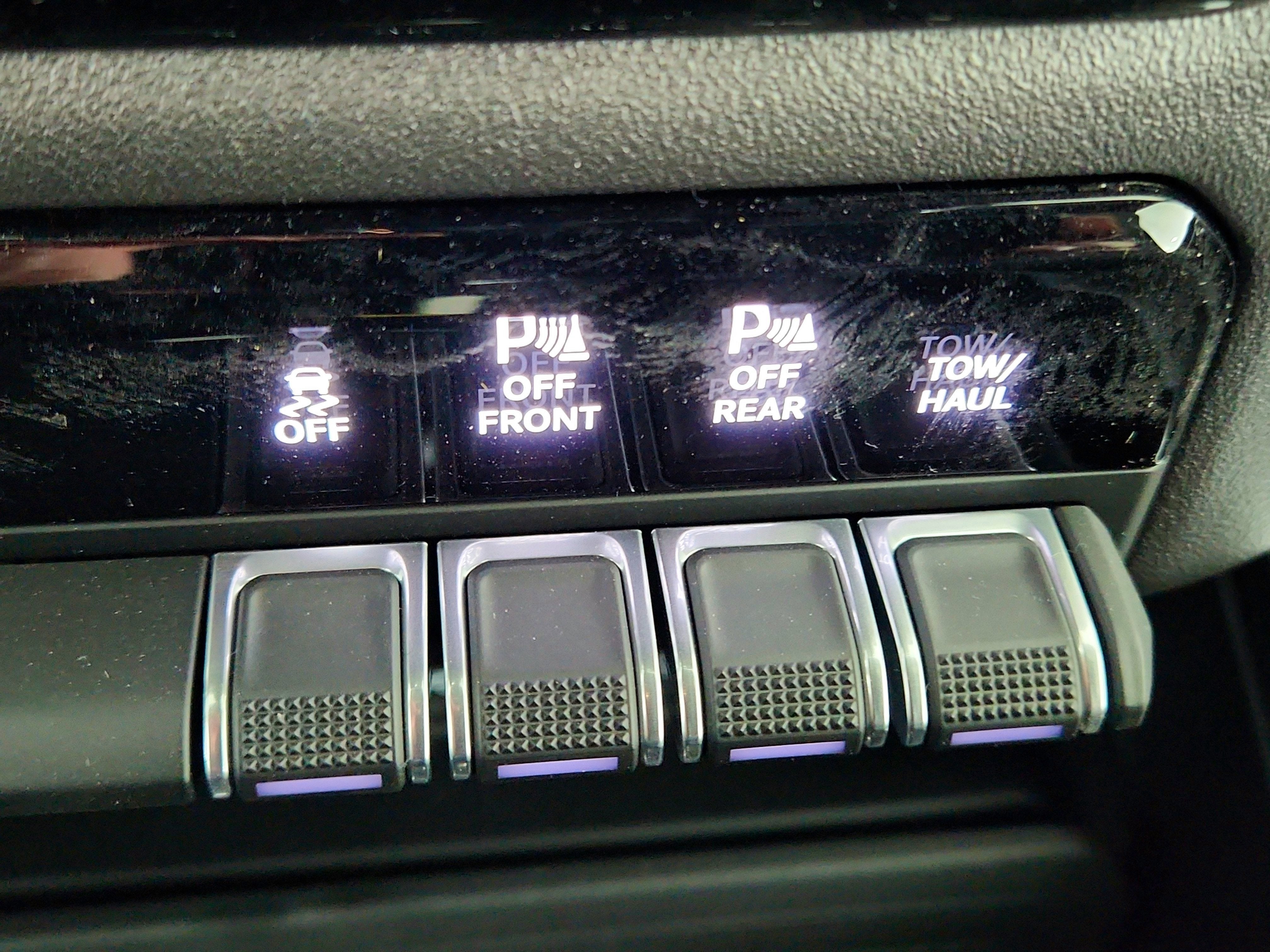 2026 RAM Ram 1500 RAM 1500 BIGHORN/LONESTAR CREW 4X4 (144.5 IN WB 5 FT 7 IN BOX)