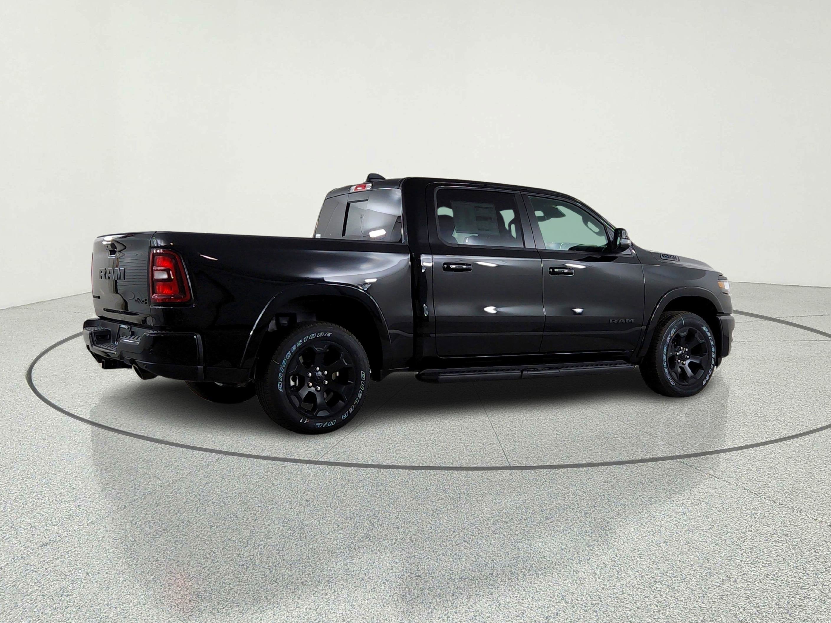 2026 RAM Ram 1500 RAM 1500 BIGHORN/LONESTAR CREW 4X4 (144.5 IN WB 5 FT 7 IN BOX)