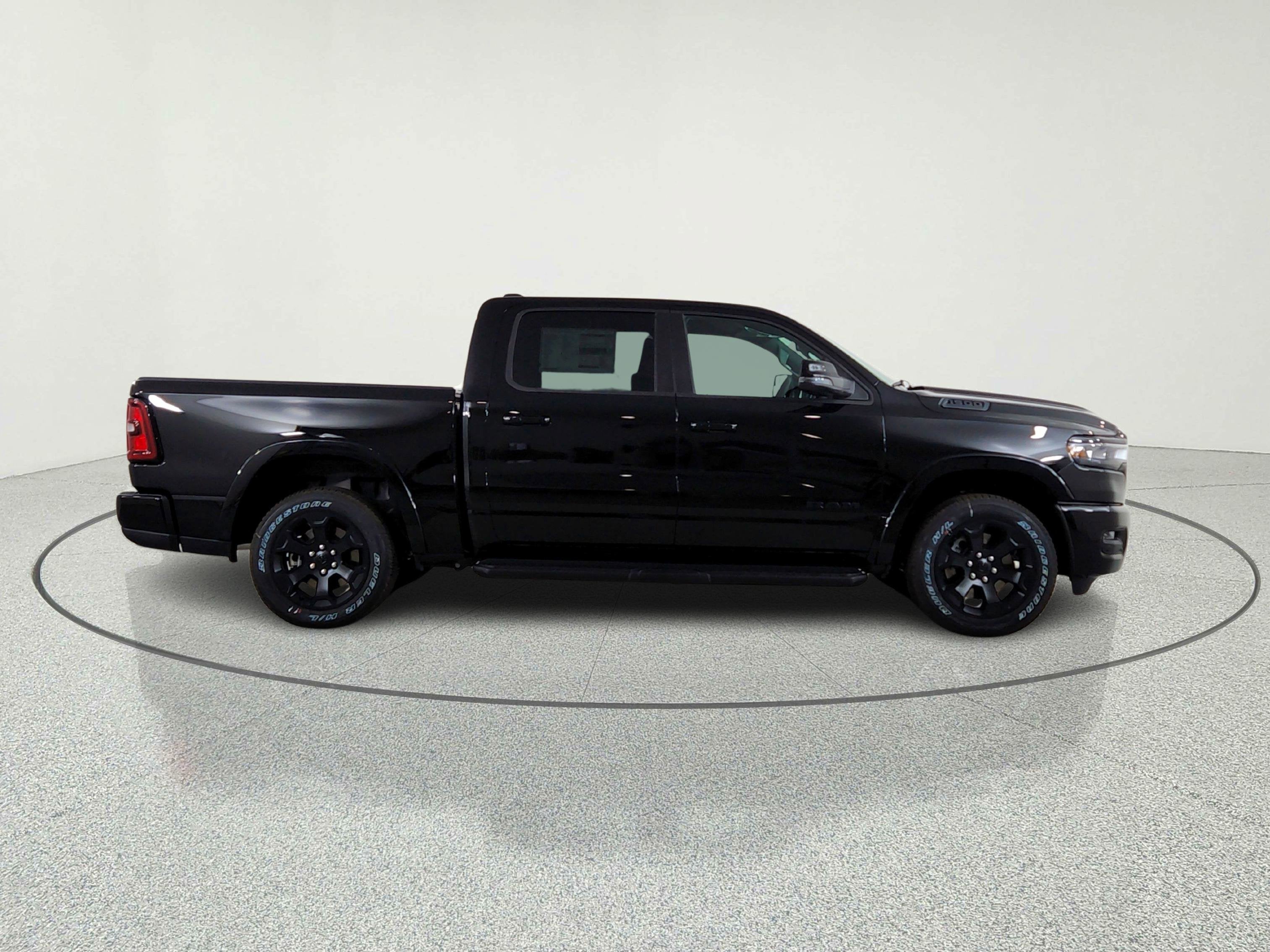 2026 RAM Ram 1500 RAM 1500 BIGHORN/LONESTAR CREW 4X4 (144.5 IN WB 5 FT 7 IN BOX)