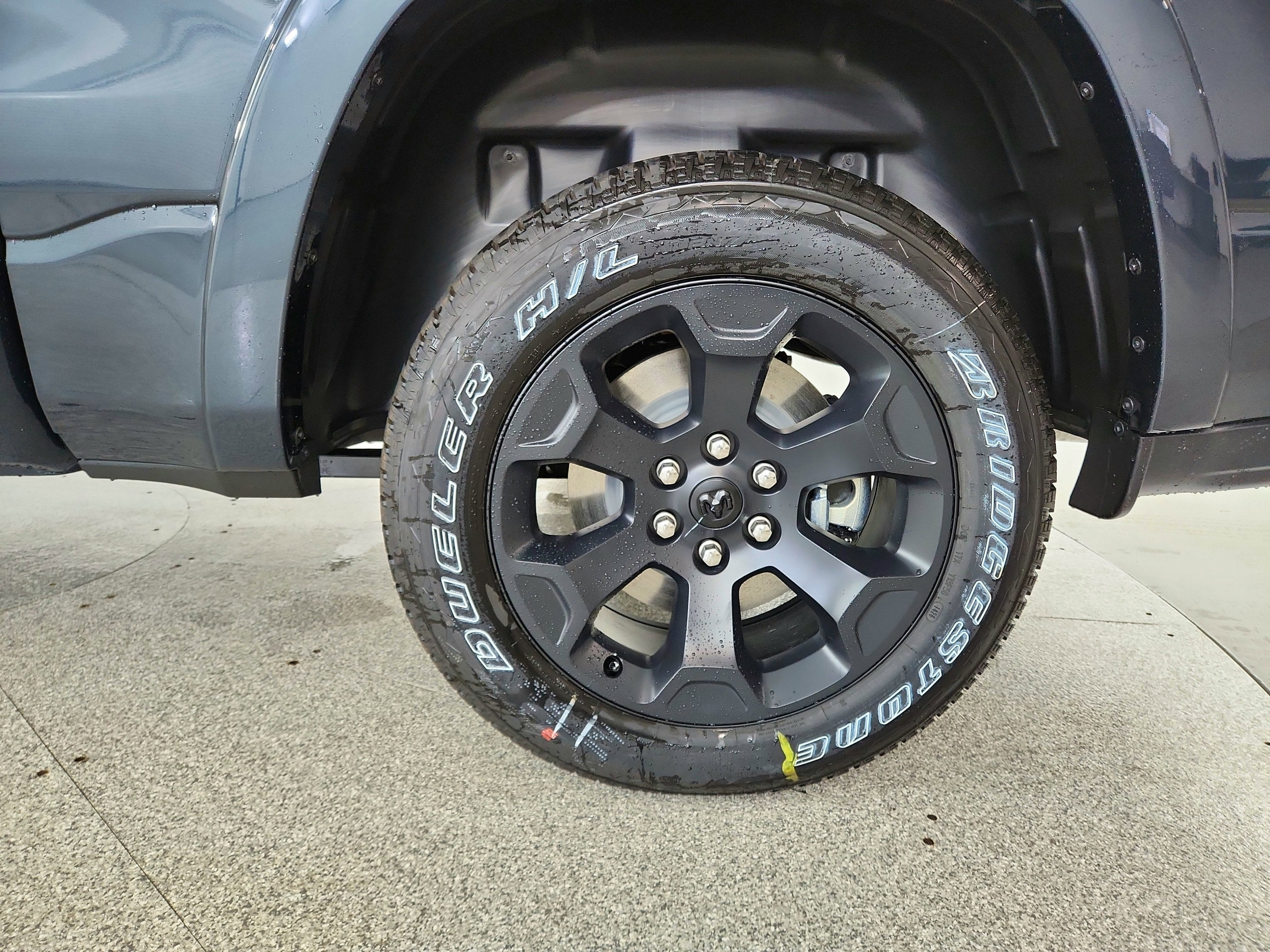 2026 RAM Ram 1500 RAM 1500 BIGHORN/LONESTAR CREW 4X4 (144.5 IN WB 5 FT 7 IN BOX)