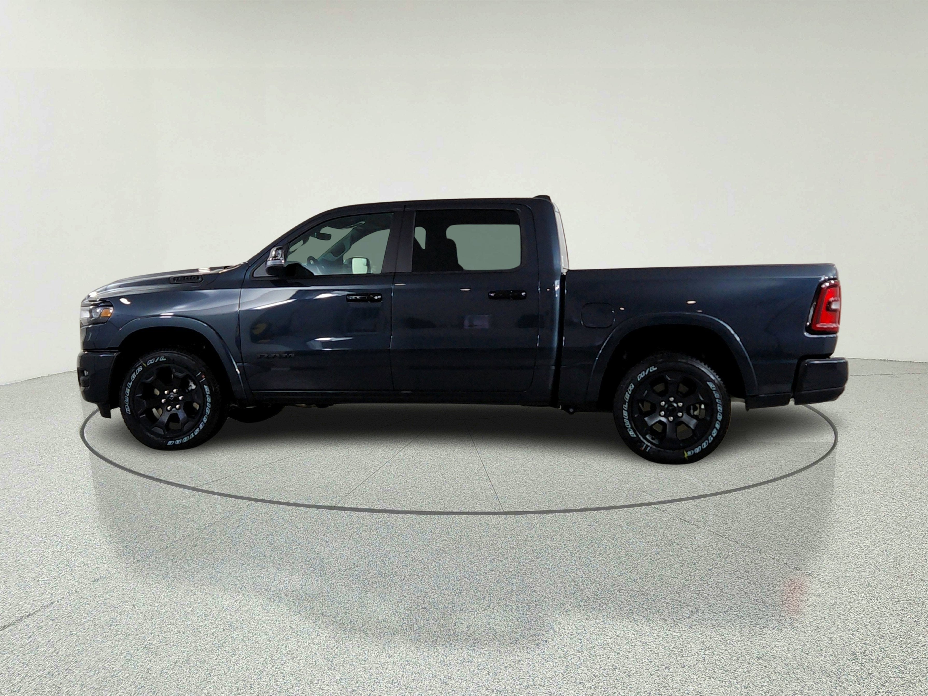 2026 RAM Ram 1500 RAM 1500 BIGHORN/LONESTAR CREW 4X4 (144.5 IN WB 5 FT 7 IN BOX)