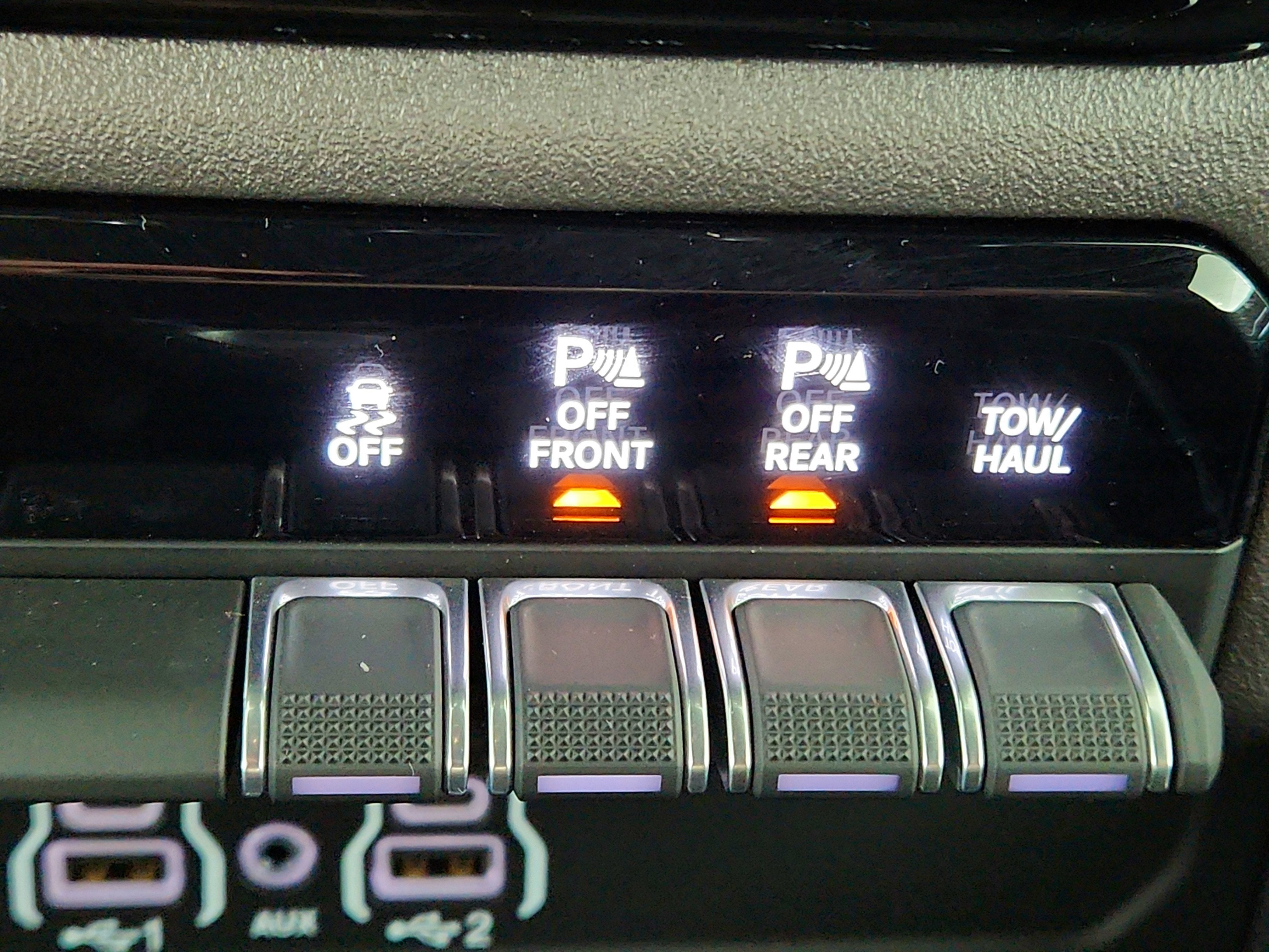 2026 RAM Ram 1500 RAM 1500 BIGHORN/LONESTAR CREW 4X4 (144.5 IN WB 5 FT 7 IN BOX)