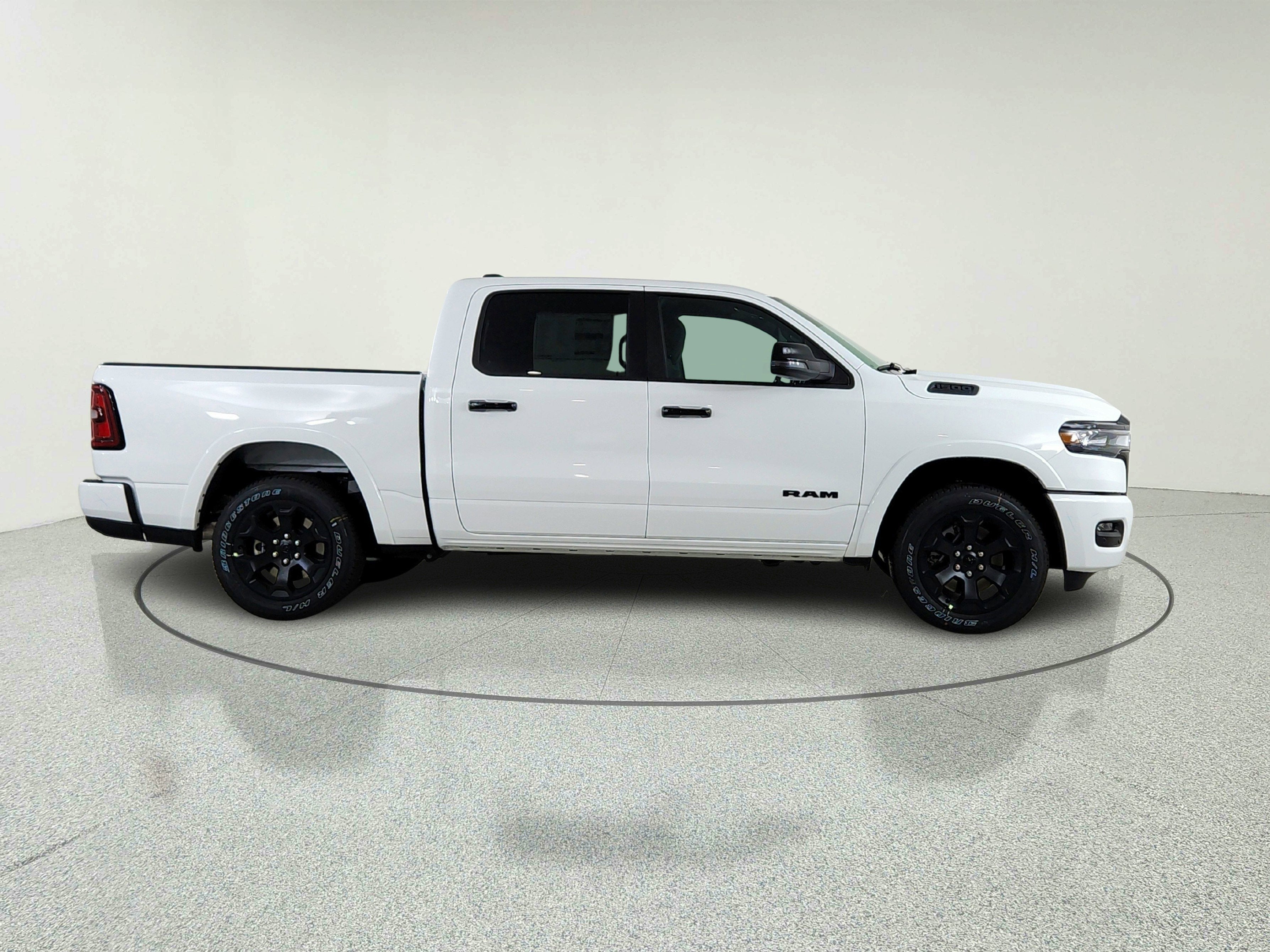 2026 RAM Ram 1500 RAM 1500 BIGHORN/LONESTAR CREW 4X4 (144.5 IN WB 5 FT 7 IN BOX)