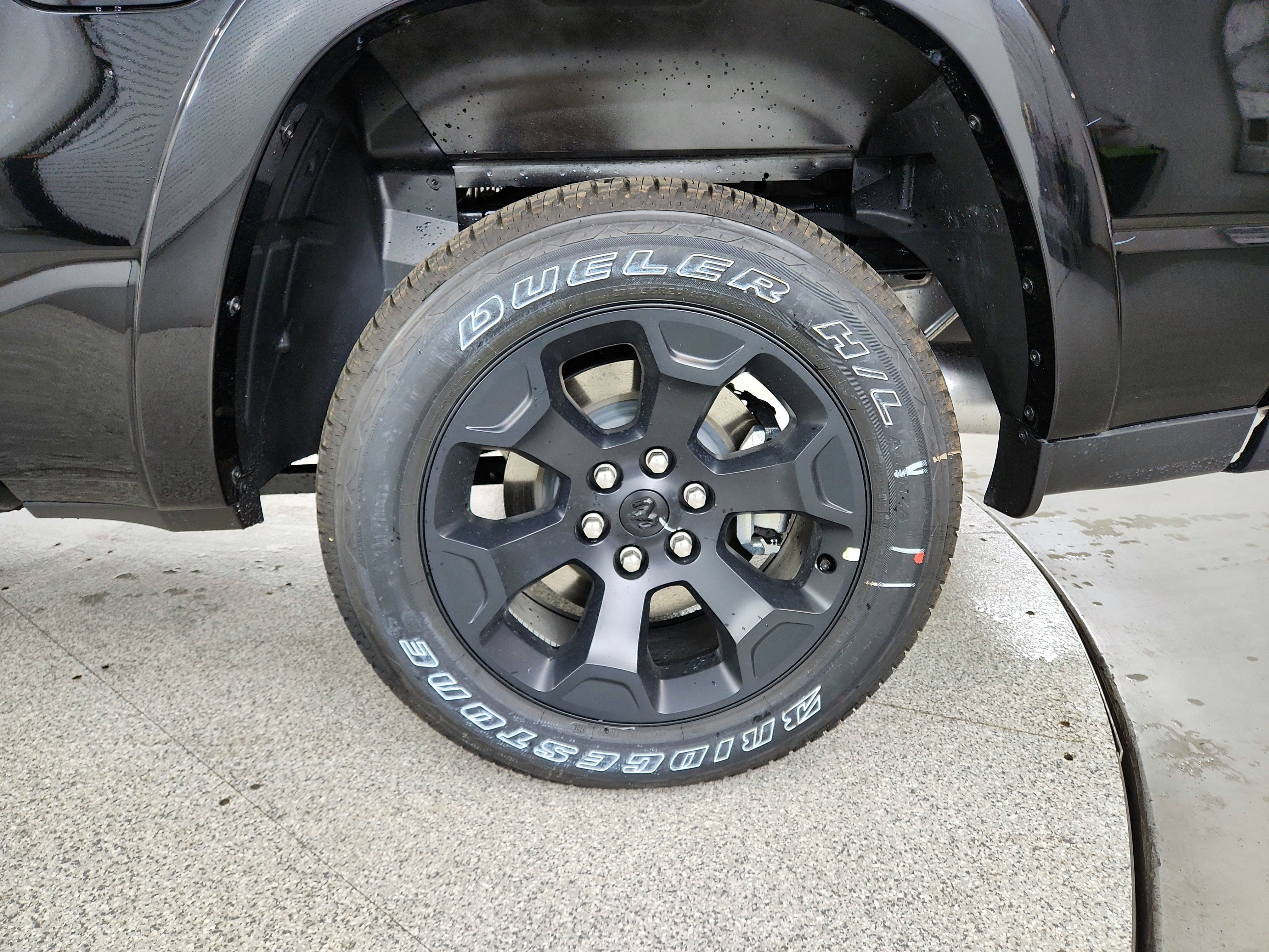 2026 RAM Ram 1500 RAM 1500 BIGHORN/LONESTAR CREW 4X4 (144.5 IN WB 5 FT 7 IN BOX)