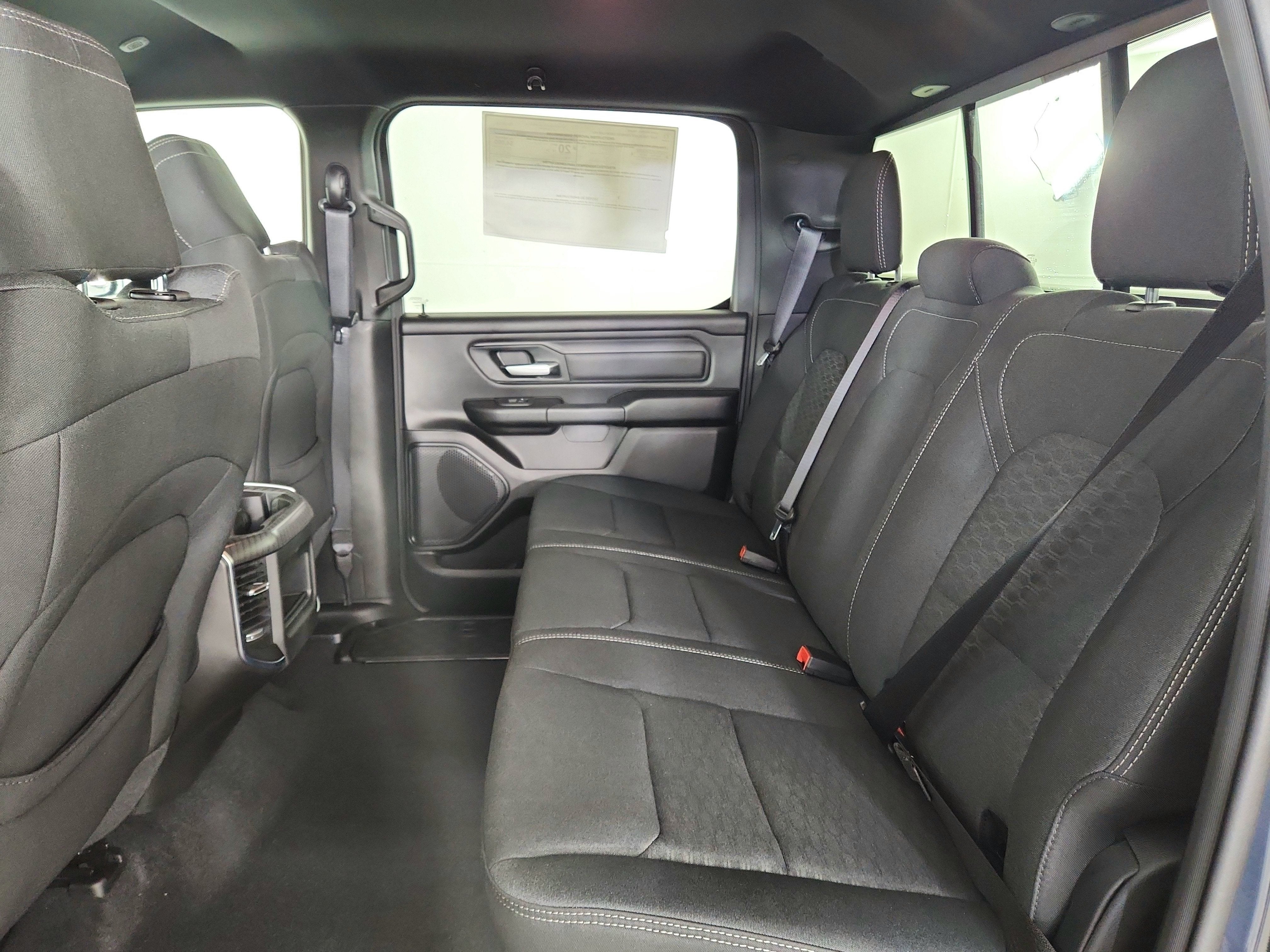 2026 RAM Ram 1500 RAM 1500 TRADESMAN CREW CAB 4X4 (144.5 IN WB 5 FT 7 IN BOX)