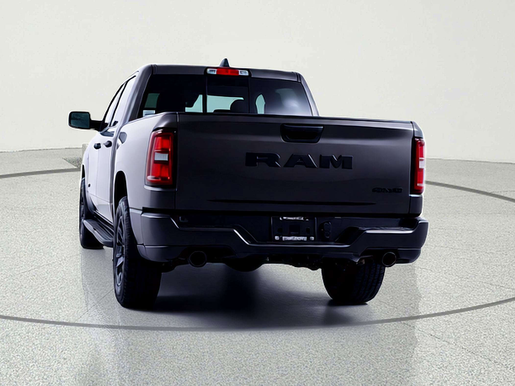 2026 RAM Ram 1500 RAM 1500 TRADESMAN CREW CAB 4X4 (144.5 IN WB 5 FT 7 IN BOX)