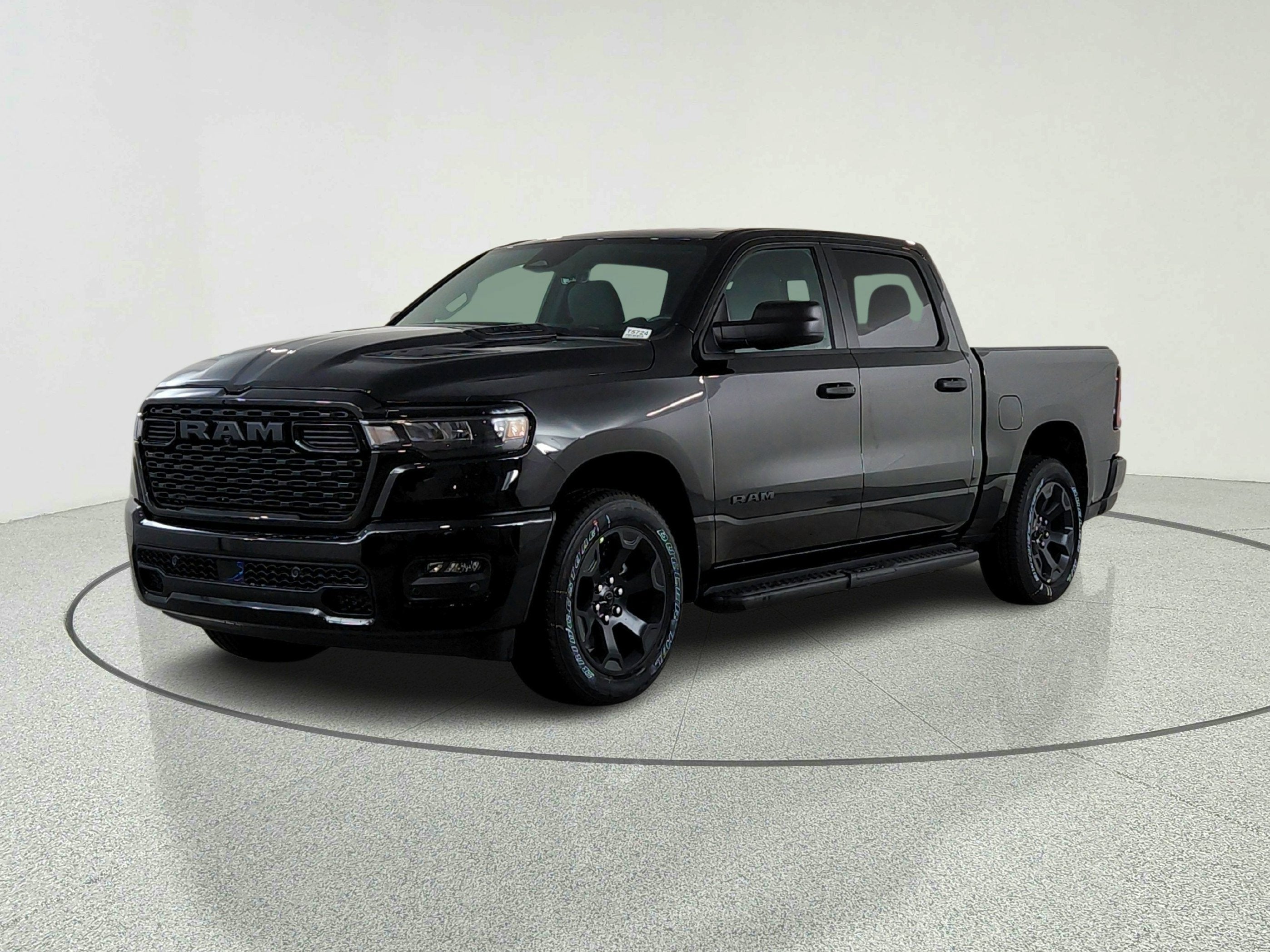 2026 RAM Ram 1500 RAM 1500 TRADESMAN CREW CAB 4X4 (144.5 IN WB 5 FT 7 IN BOX)