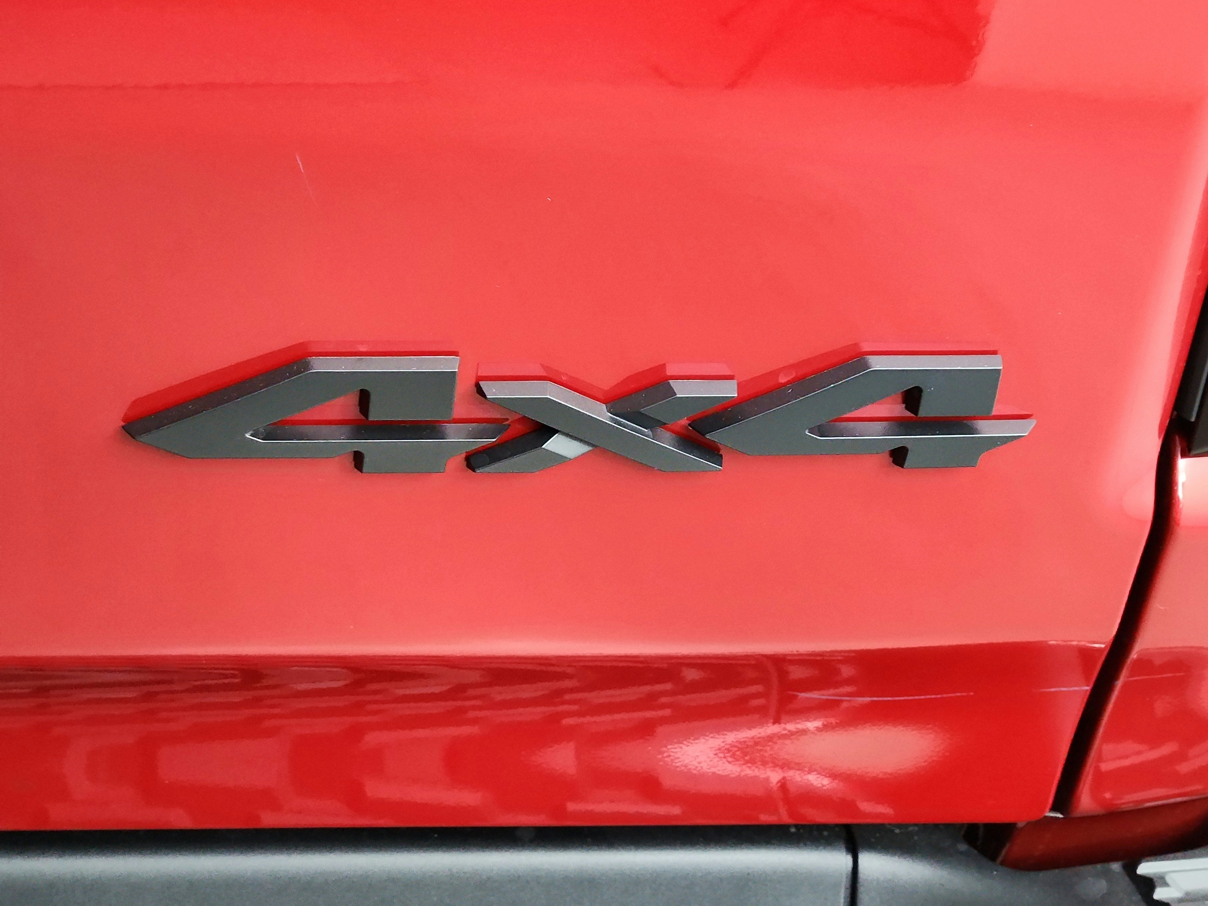 2026 RAM Ram 1500 Express 4x4 Crew Cab 5'7" Box
