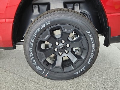 2026 RAM Ram 1500 Express 4x4 Crew Cab 5'7" Box