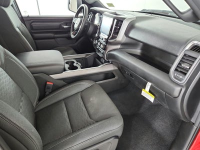 2026 RAM Ram 1500 Express 4x4 Crew Cab 5'7" Box