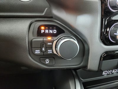 2026 RAM Ram 1500 Express 4x4 Crew Cab 5'7" Box