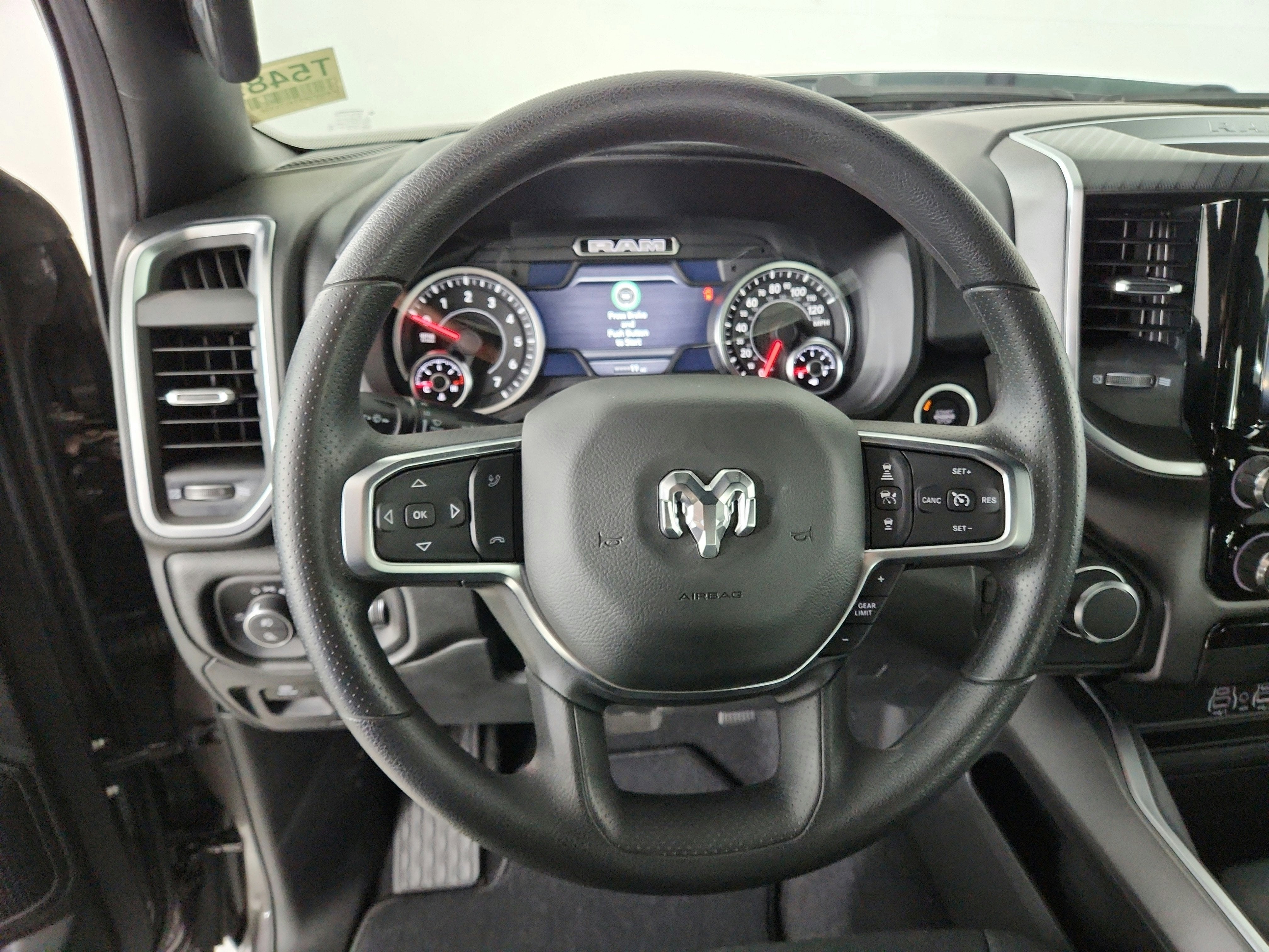 2026 RAM Ram 1500 RAM 1500 TRADESMAN CREW CAB 4X4 (144.5 IN WB 5 FT 7 IN BOX)
