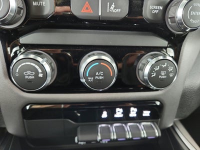 2026 RAM Ram 1500 RAM 1500 TRADESMAN CREW CAB 4X4 (144.5 IN WB 5 FT 7 IN BOX)