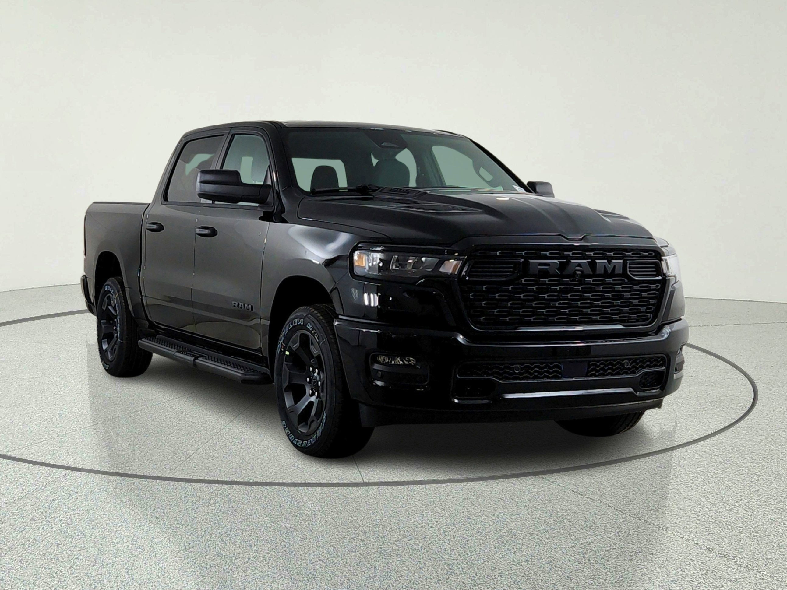 2026 RAM Ram 1500 RAM 1500 TRADESMAN CREW CAB 4X4 (144.5 IN WB 5 FT 7 IN BOX)