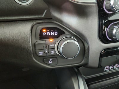 2026 RAM Ram 1500 RAM 1500 TRADESMAN CREW CAB 4X4 (144.5 IN WB 5 FT 7 IN BOX)