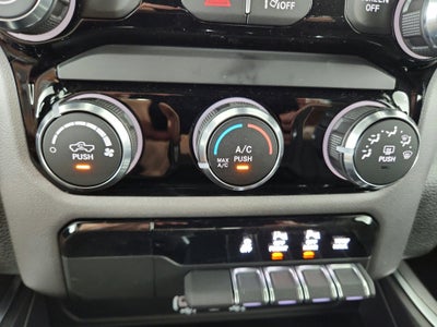 2026 RAM Ram 1500 RAM 1500 TRADESMAN CREW CAB 4X4 (144.5 IN WB 5 FT 7 IN BOX)