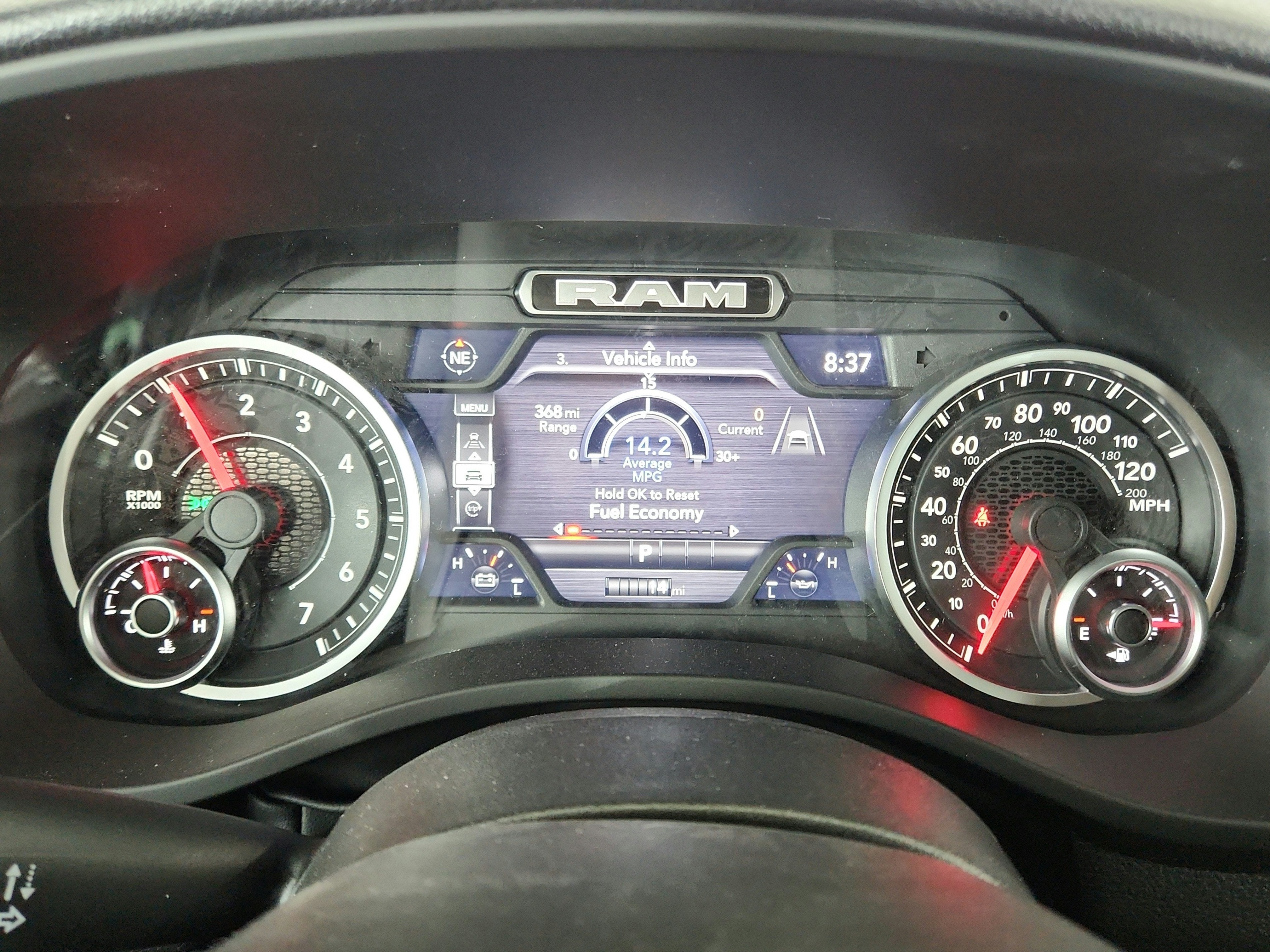 2026 RAM Ram 1500 Express 4x4 Crew Cab 5'7" Box