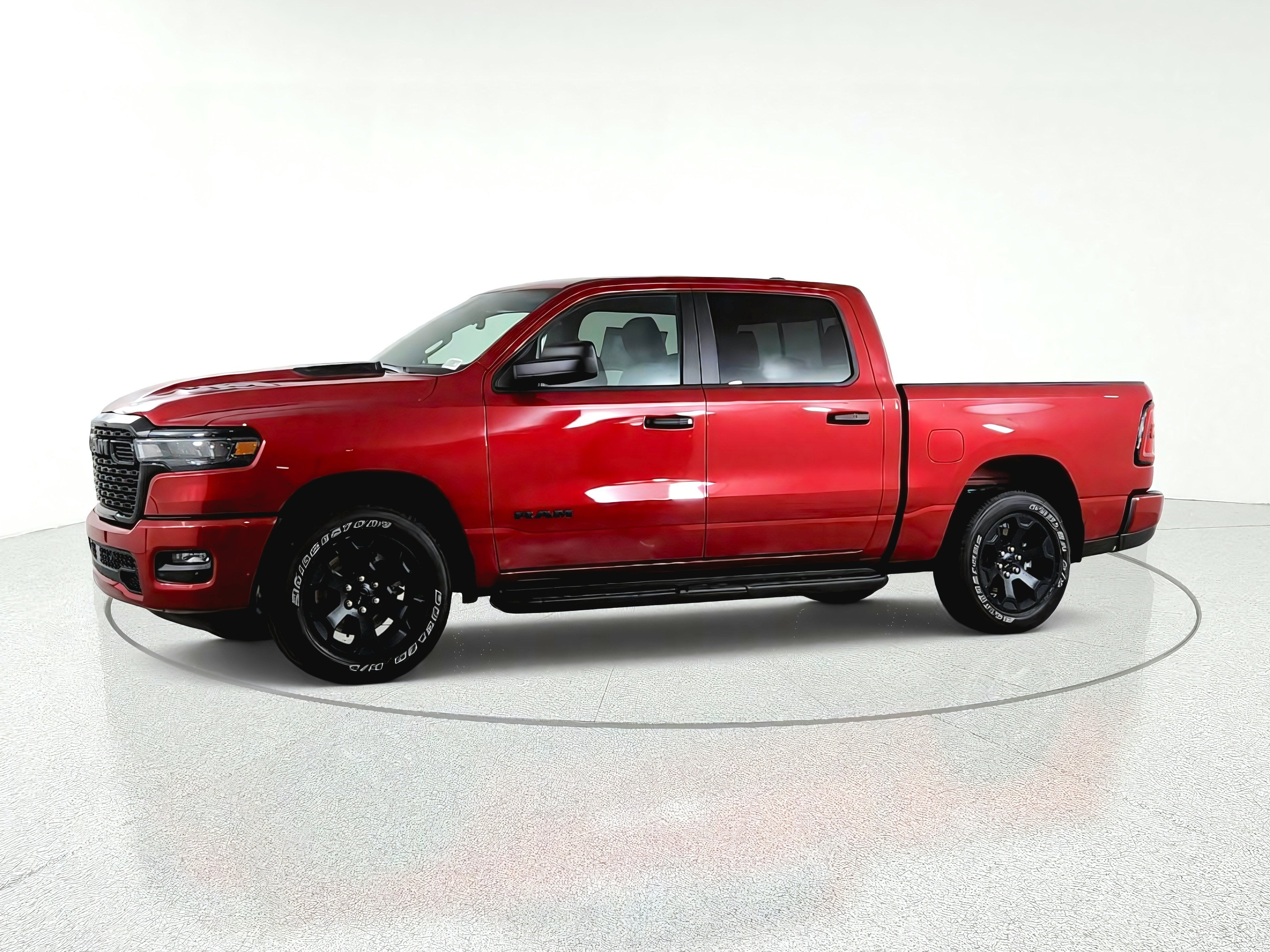2026 RAM Ram 1500 Express 4x4 Crew Cab 5'7" Box