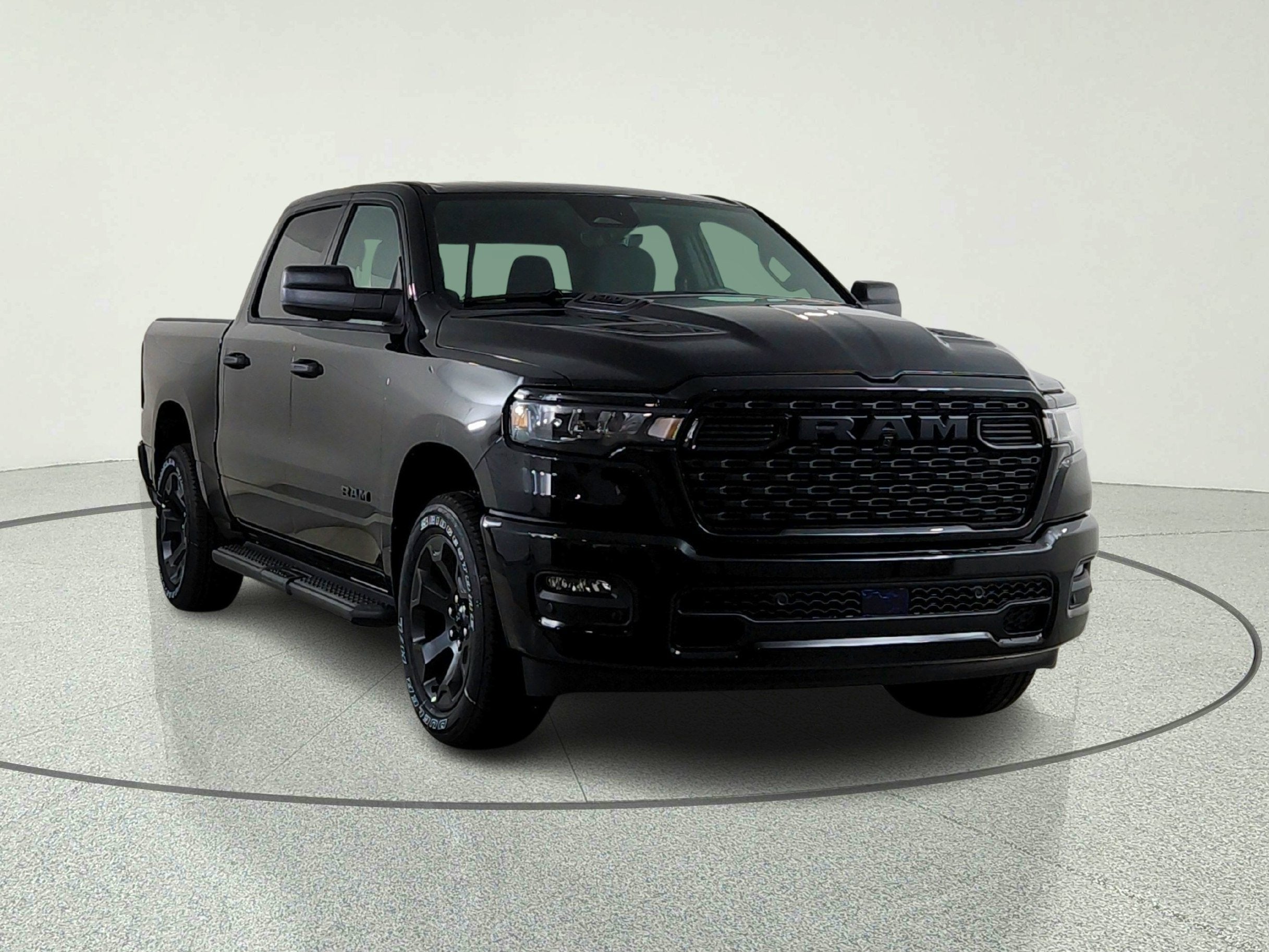 2026 RAM Ram 1500 RAM 1500 TRADESMAN CREW CAB 4X4 (144.5 IN WB 5 FT 7 IN BOX)