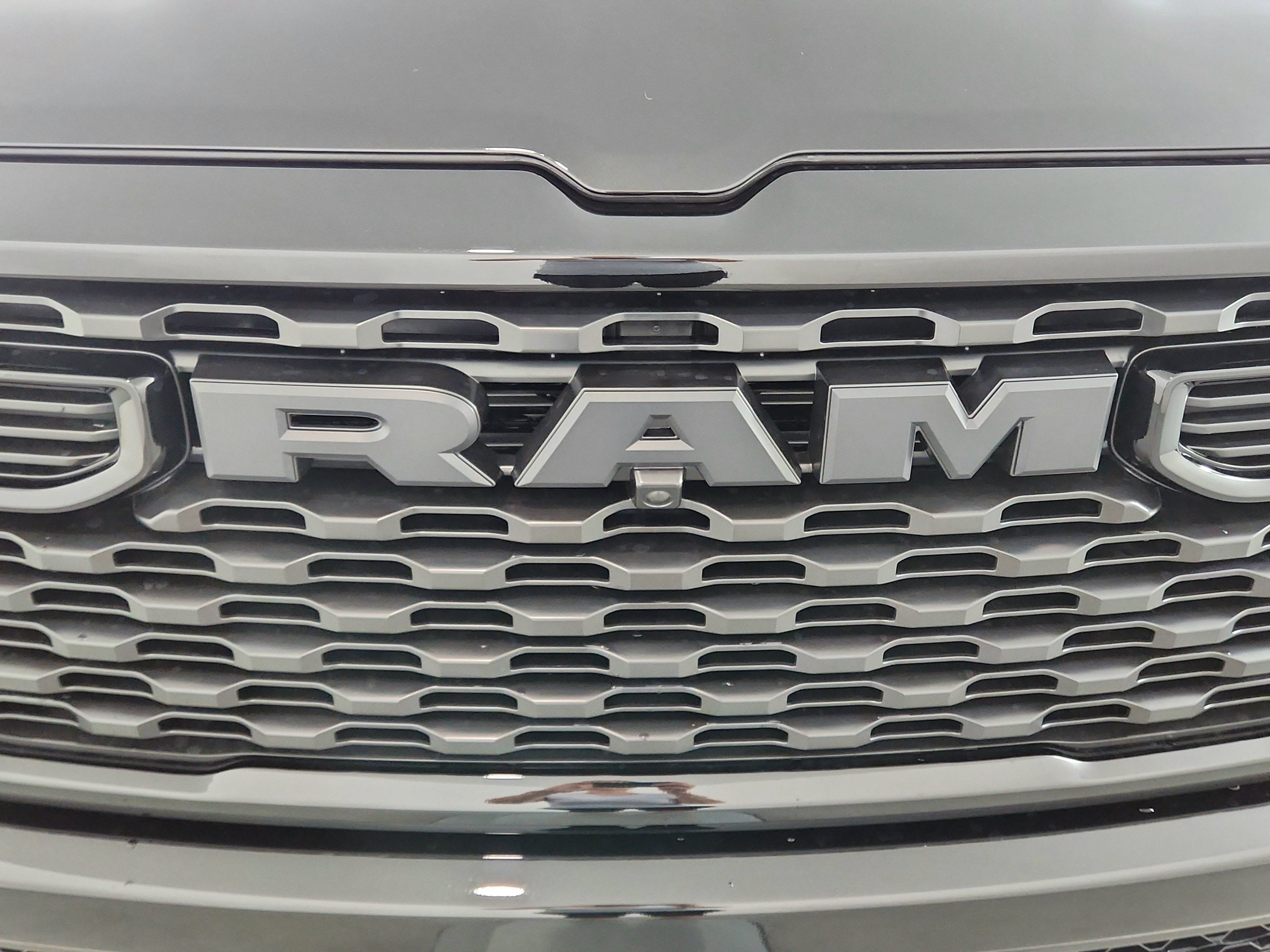 2026 RAM Ram 1500 RAM 1500 TRADESMAN CREW CAB 4X4 (144.5 IN WB 5 FT 7 IN BOX)