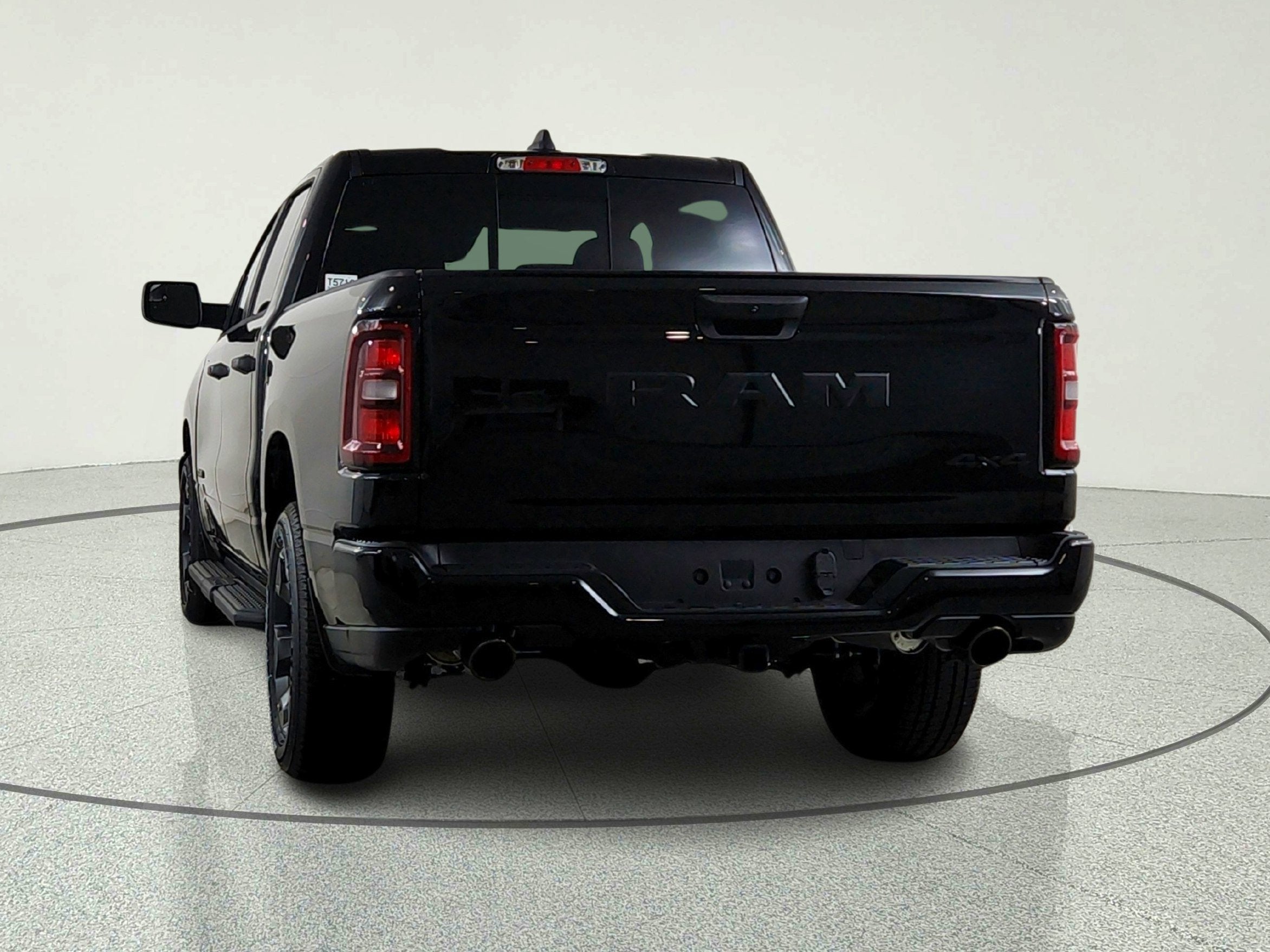 2026 RAM Ram 1500 RAM 1500 TRADESMAN CREW CAB 4X4 (144.5 IN WB 5 FT 7 IN BOX)