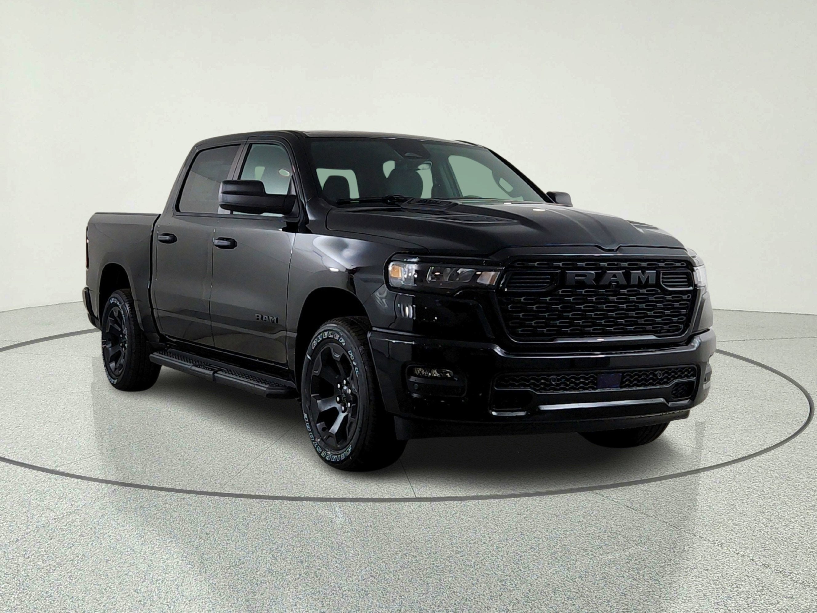 2026 RAM Ram 1500 RAM 1500 TRADESMAN CREW CAB 4X4 (144.5 IN WB 5 FT 7 IN BOX)