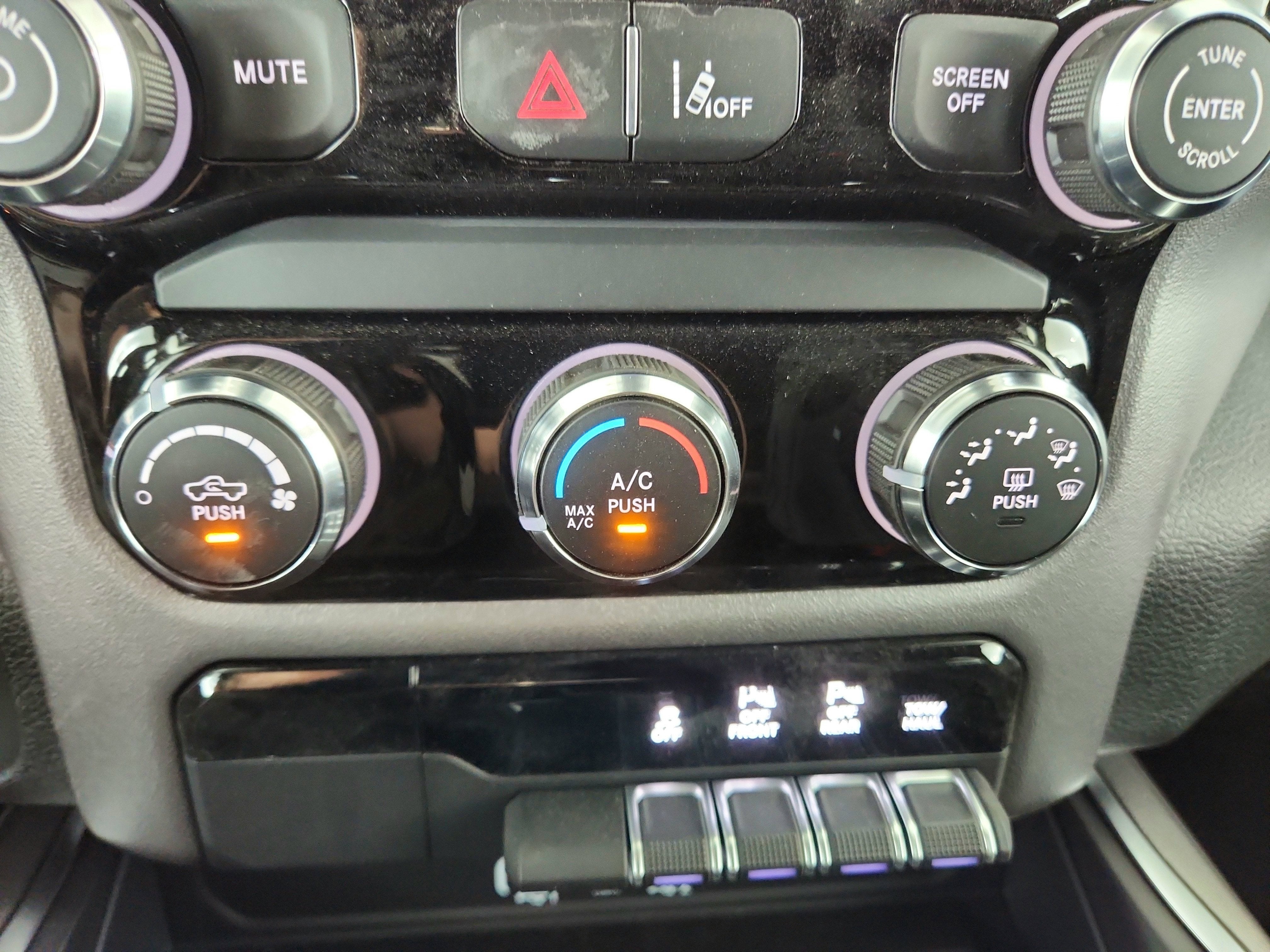 2026 RAM Ram 1500 RAM 1500 TRADESMAN CREW CAB 4X4 (144.5 IN WB 5 FT 7 IN BOX)