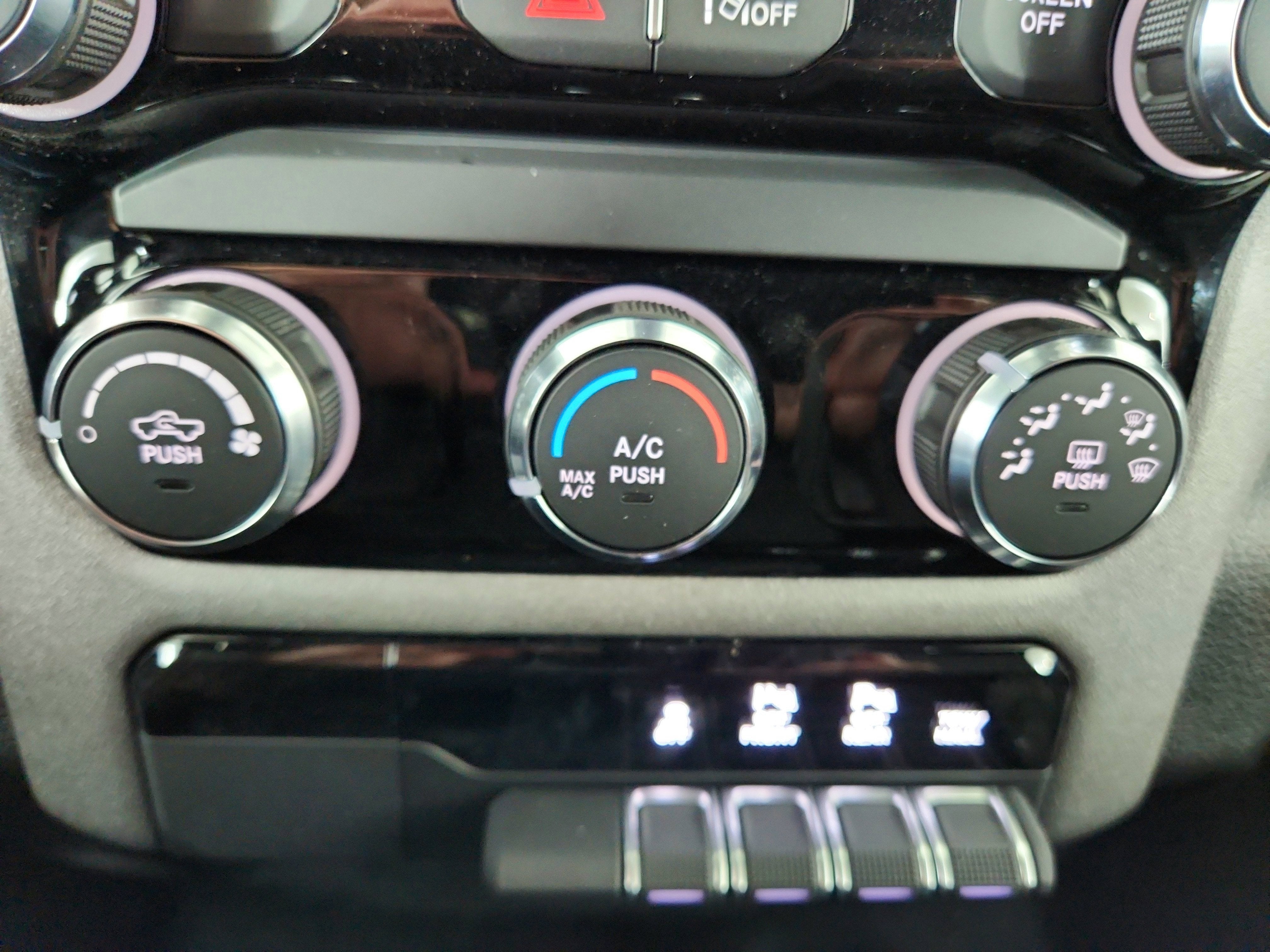 2026 RAM Ram 1500 RAM 1500 TRADESMAN CREW CAB 4X4 (144.5 IN WB 5 FT 7 IN BOX)