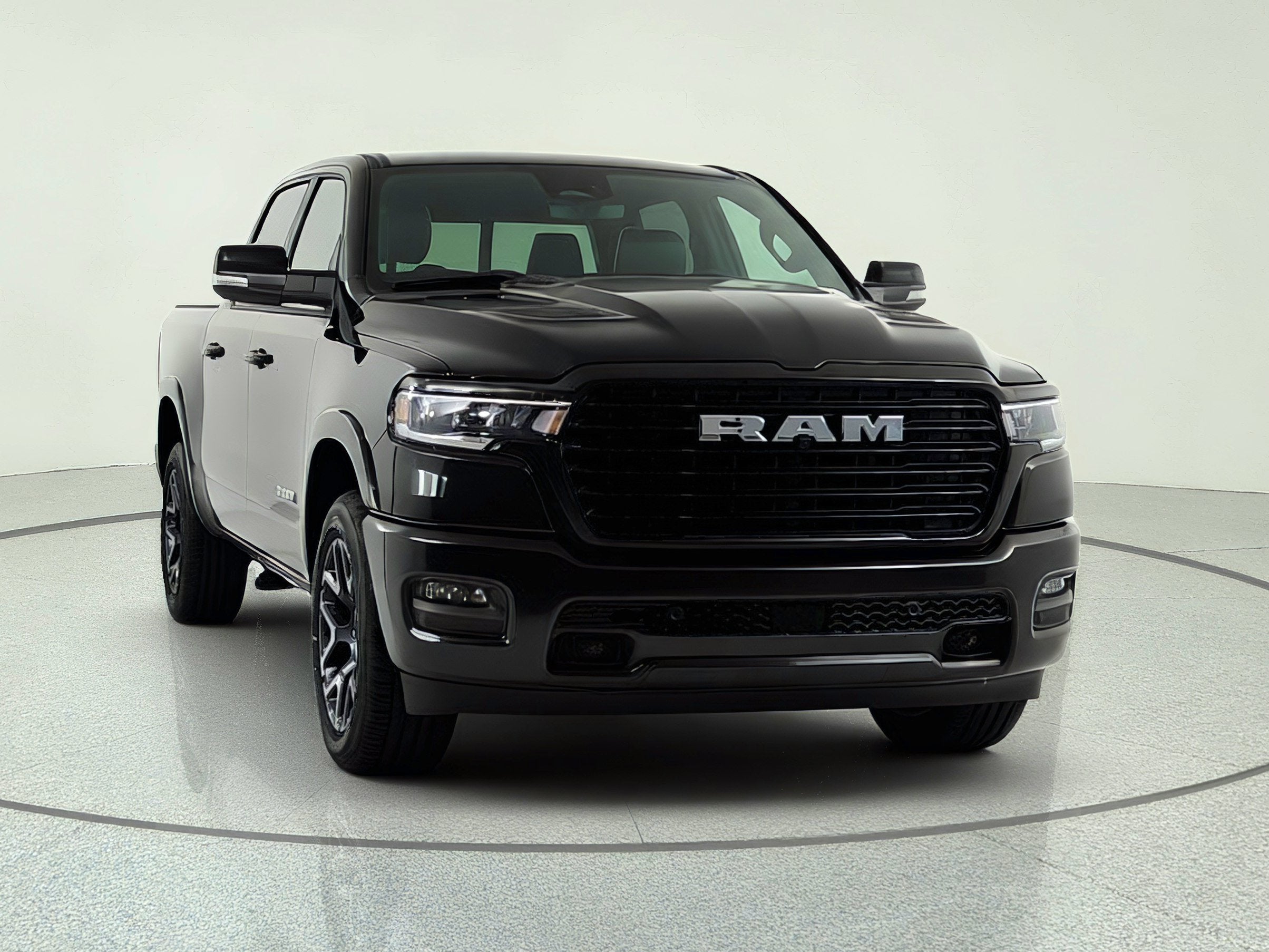 2026 RAM Ram 1500 RAM 1500 LARAMIE CREW CAB 4X4 (144.5 IN WB 5 FT 7 IN BOX)
