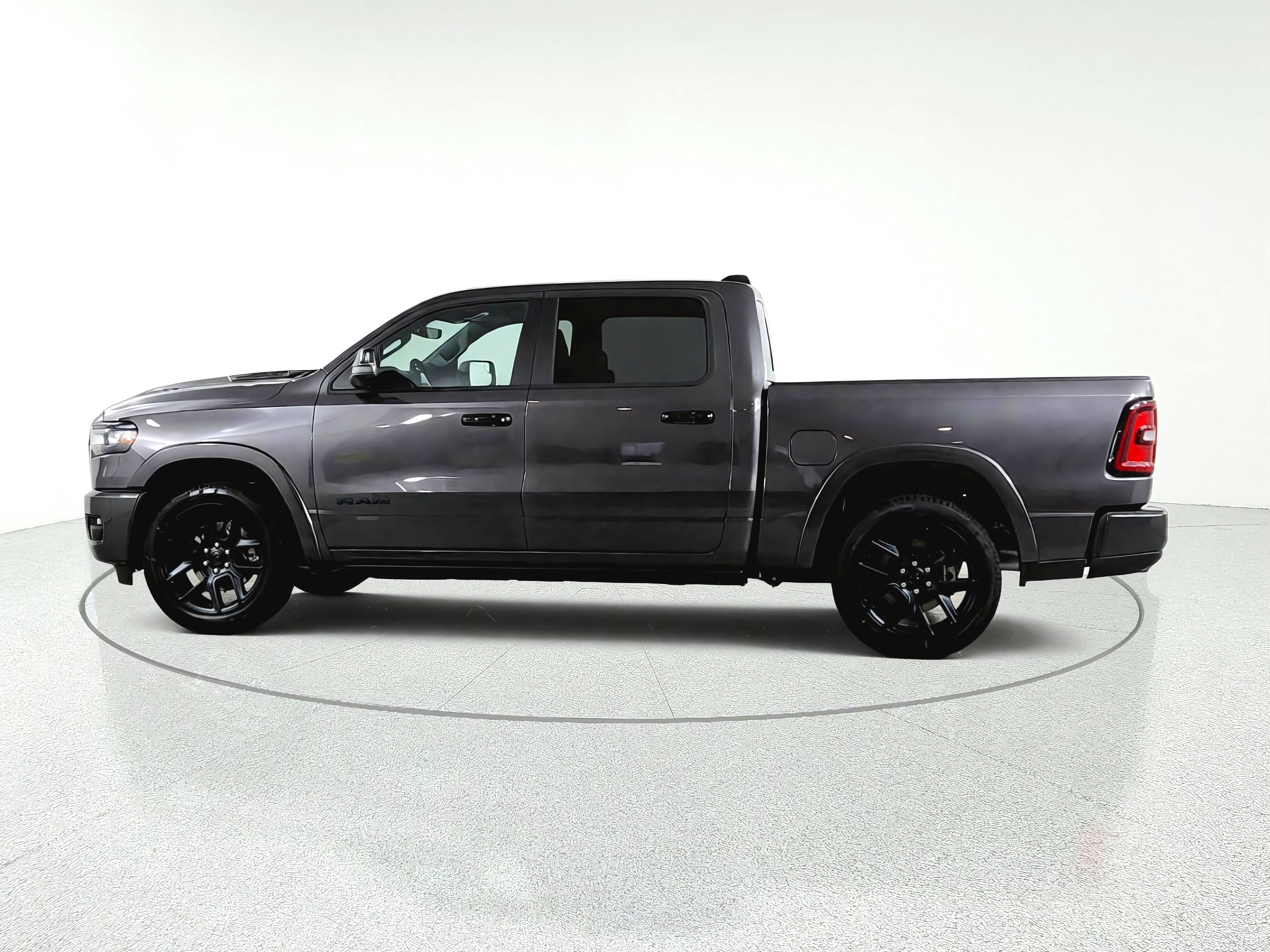 2027 RAM Ram 1500 Laramie 4x4 Crew Cab 5'7" Box