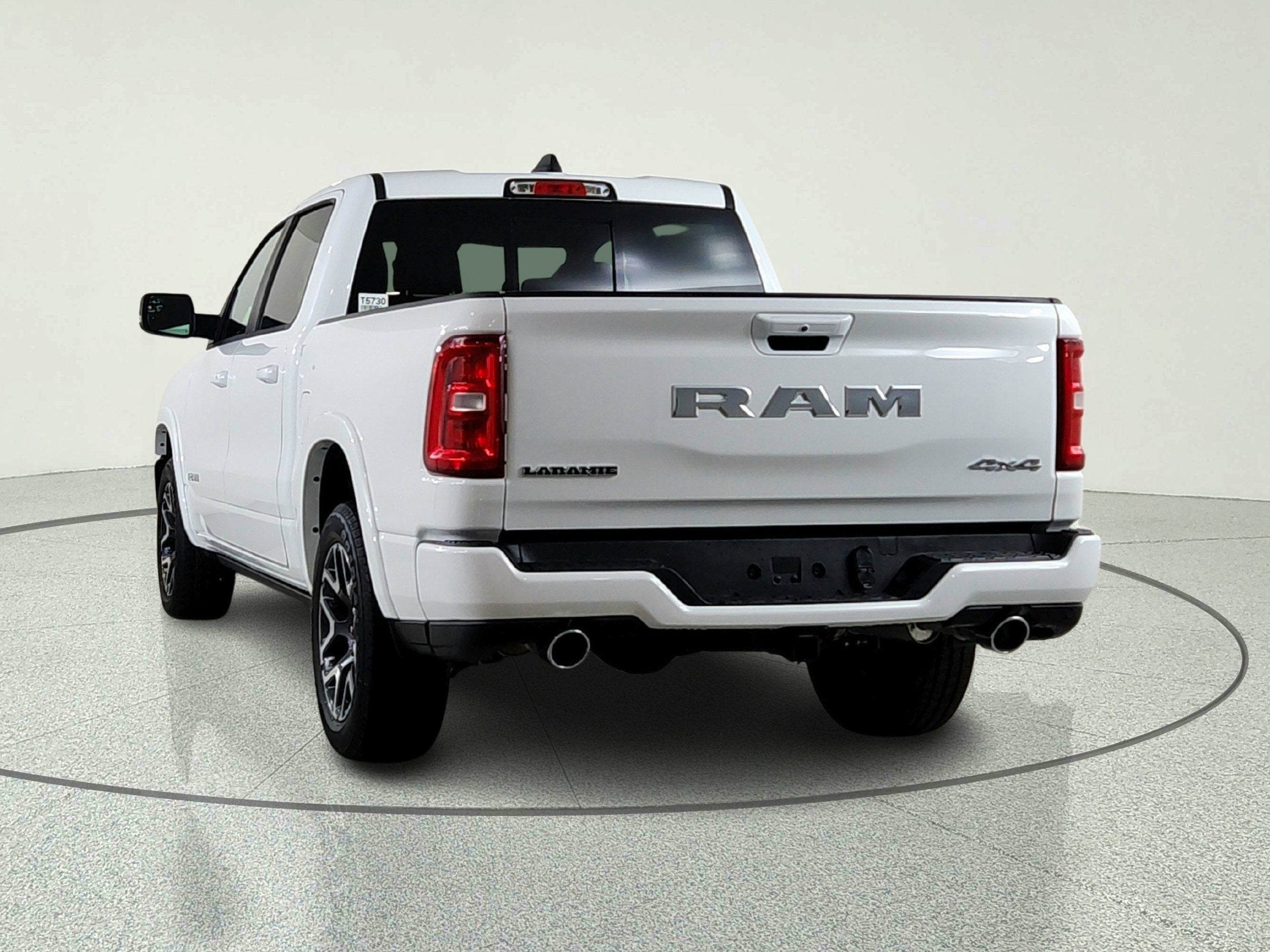 2026 RAM Ram 1500 RAM 1500 LARAMIE CREW CAB 4X4 (144.5 IN WB 5 FT 7 IN BOX)