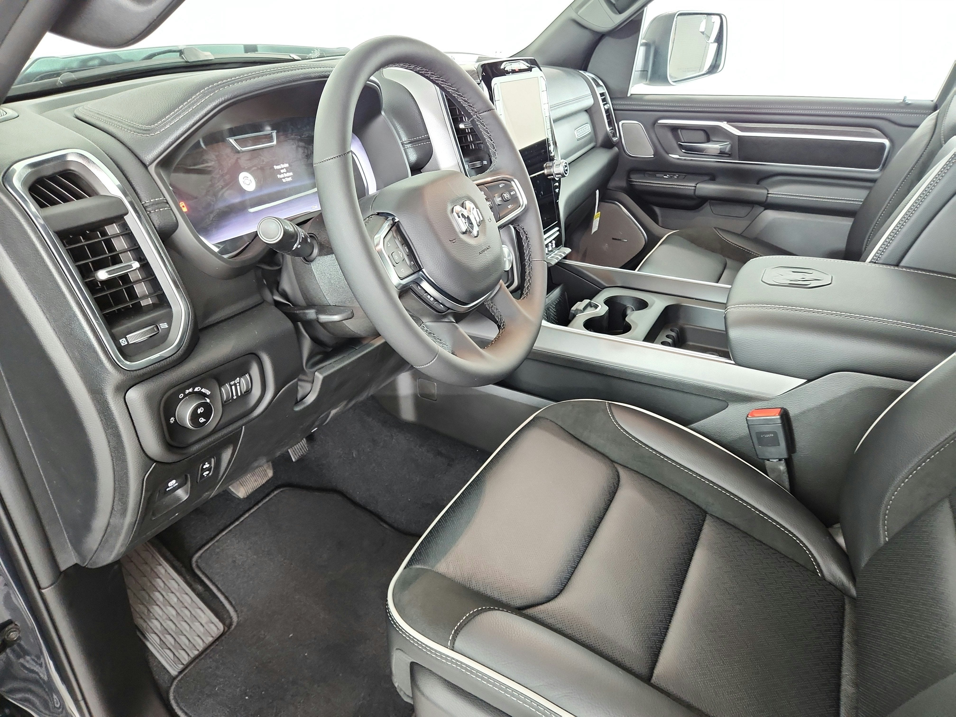 2027 RAM Ram 1500 Laramie 4x4 Crew Cab 5'7" Box
