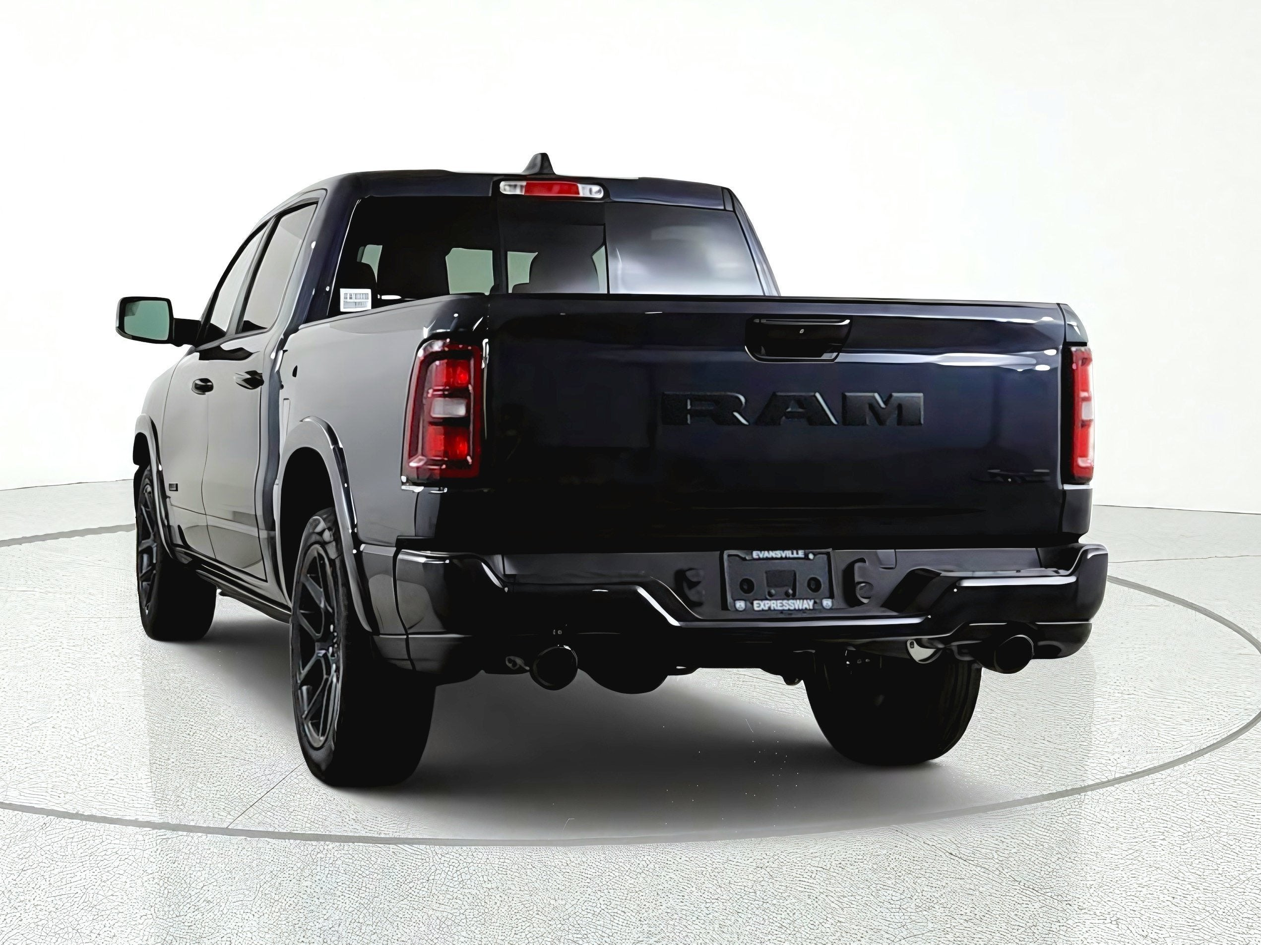2027 RAM Ram 1500 Laramie 4x4 Crew Cab 5'7" Box
