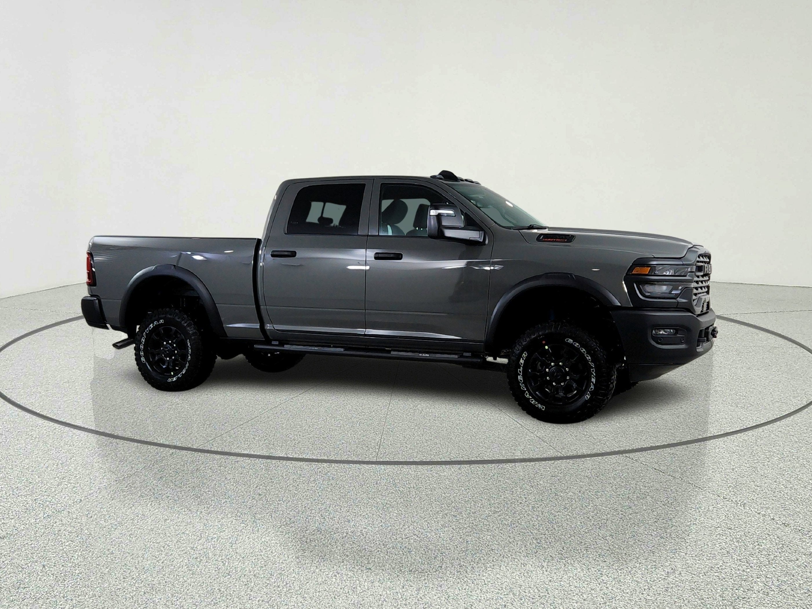 2026 RAM Ram 2500 RAM 2500 TRADESMAN CREW CAB 4X4 (149 IN WB 6 FT 4 IN BOX)