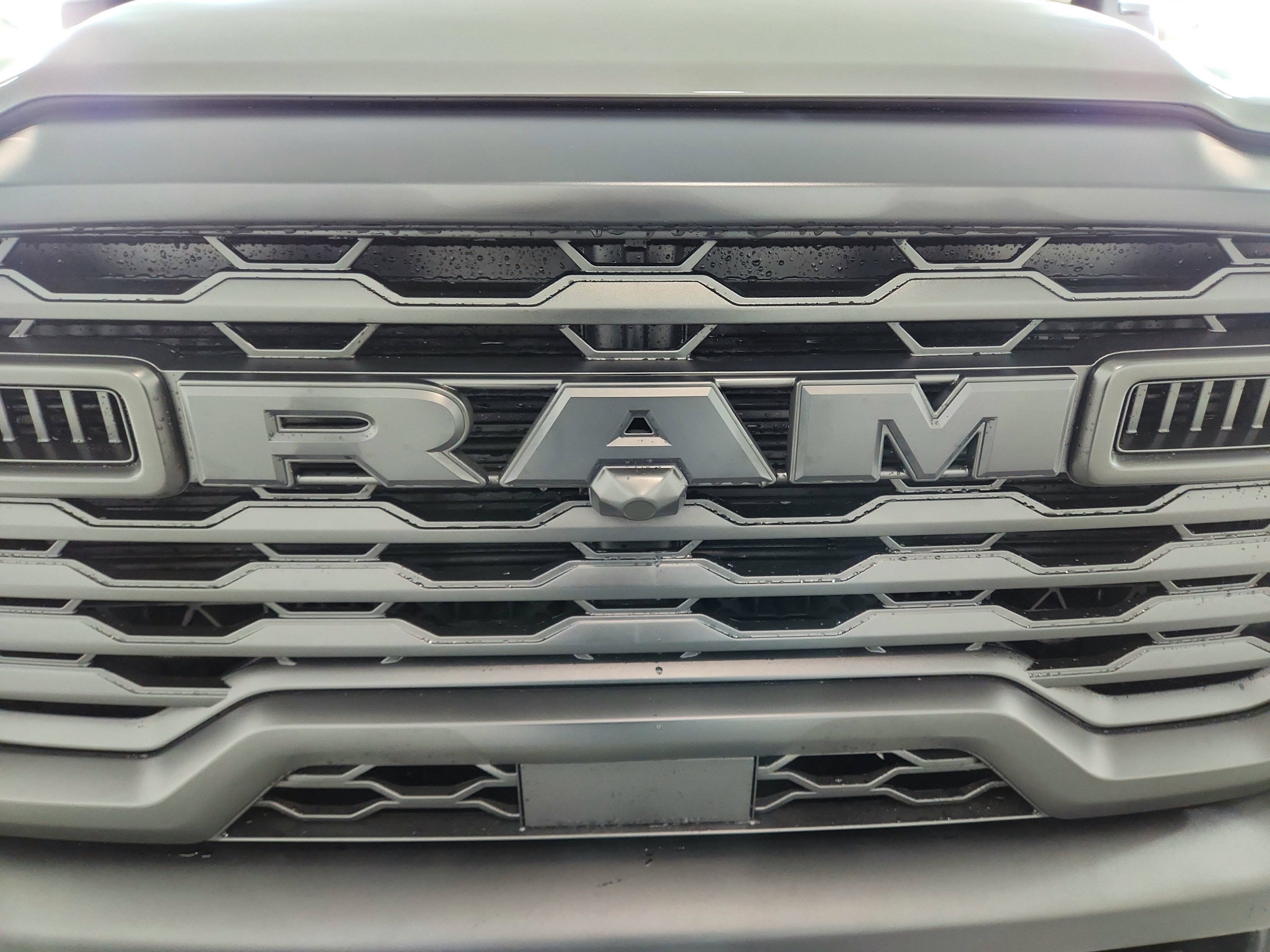 2026 RAM Ram 2500 RAM 2500 TRADESMAN CREW CAB 4X4 (149 IN WB 6 FT 4 IN BOX)