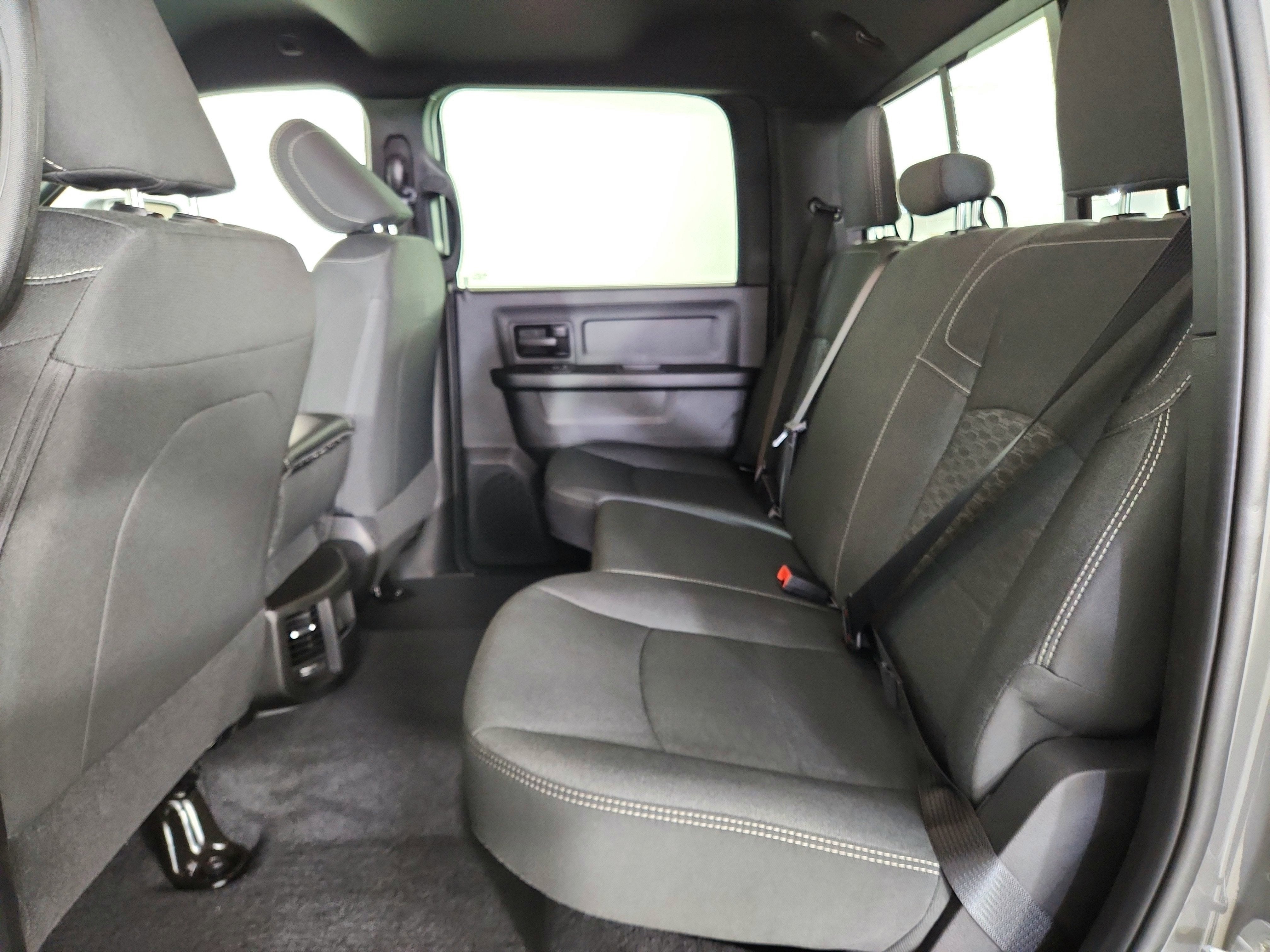 2026 RAM Ram 2500 RAM 2500 TRADESMAN CREW CAB 4X4 (149 IN WB 6 FT 4 IN BOX)