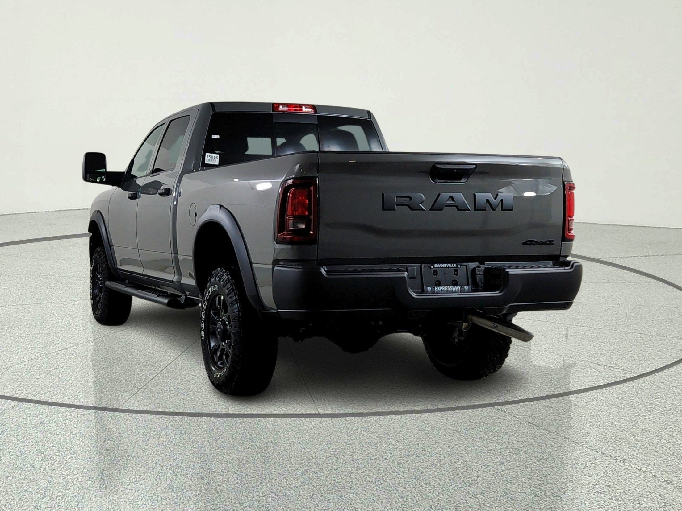 2026 RAM Ram 2500 RAM 2500 TRADESMAN CREW CAB 4X4 (149 IN WB 6 FT 4 IN BOX)