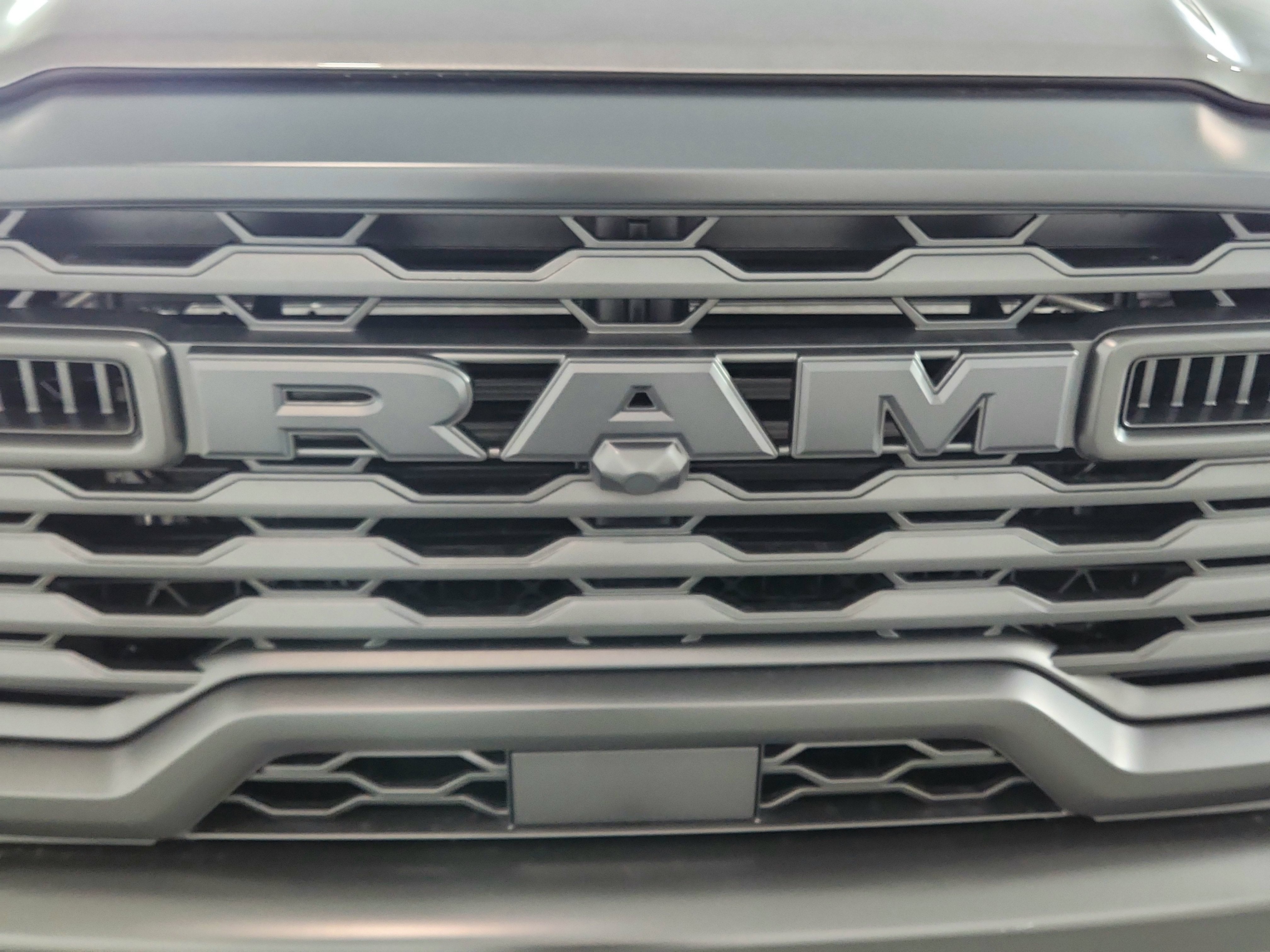 2026 RAM Ram 2500 RAM 2500 TRADESMAN CREW CAB 4X4 (149 IN WB 6 FT 4 IN BOX)