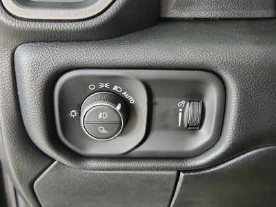 2026 RAM Ram 2500 RAM 2500 TRADESMAN CREW CAB 4X4 (149 IN WB 6 FT 4 IN BOX)
