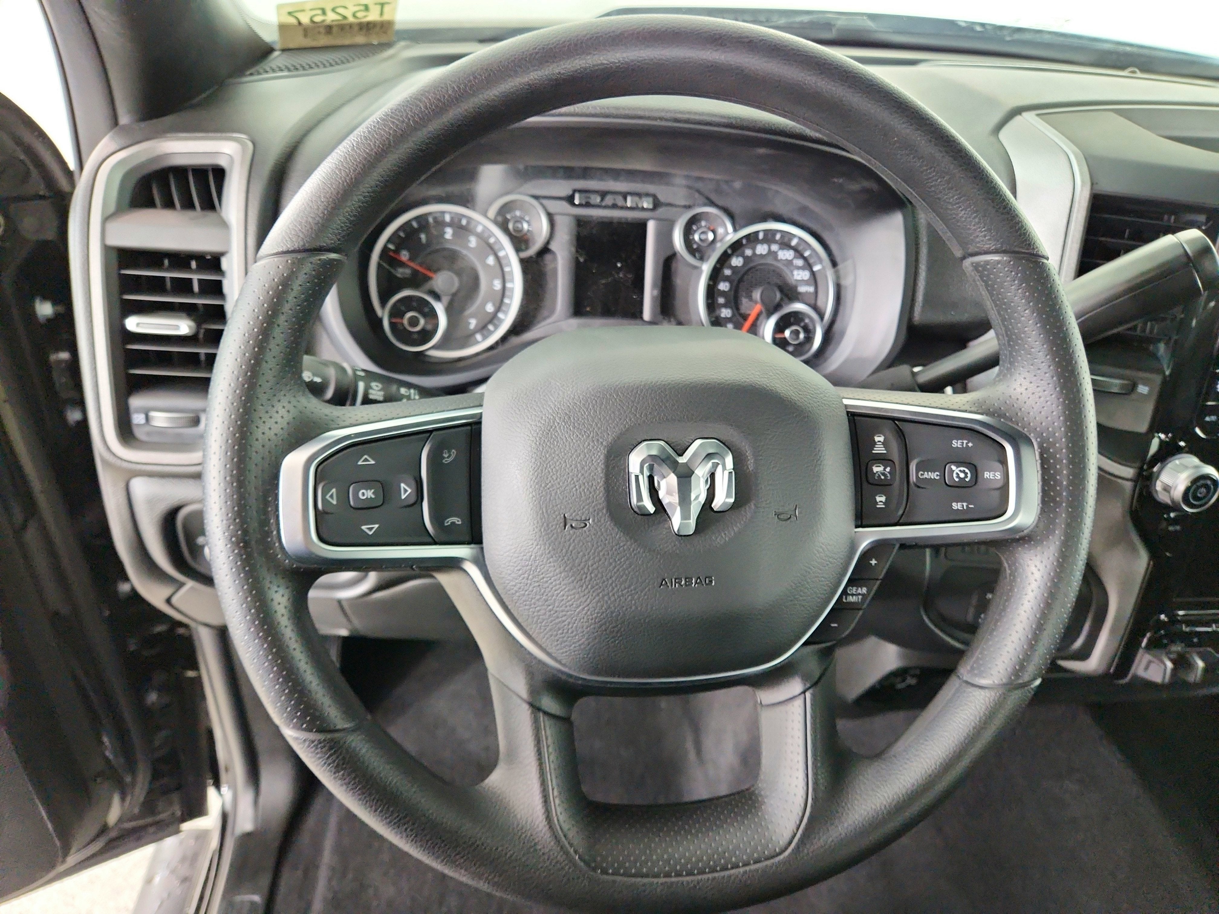 2026 RAM Ram 2500 RAM 2500 TRADESMAN CREW CAB 4X4 (149 IN WB 6 FT 4 IN BOX)