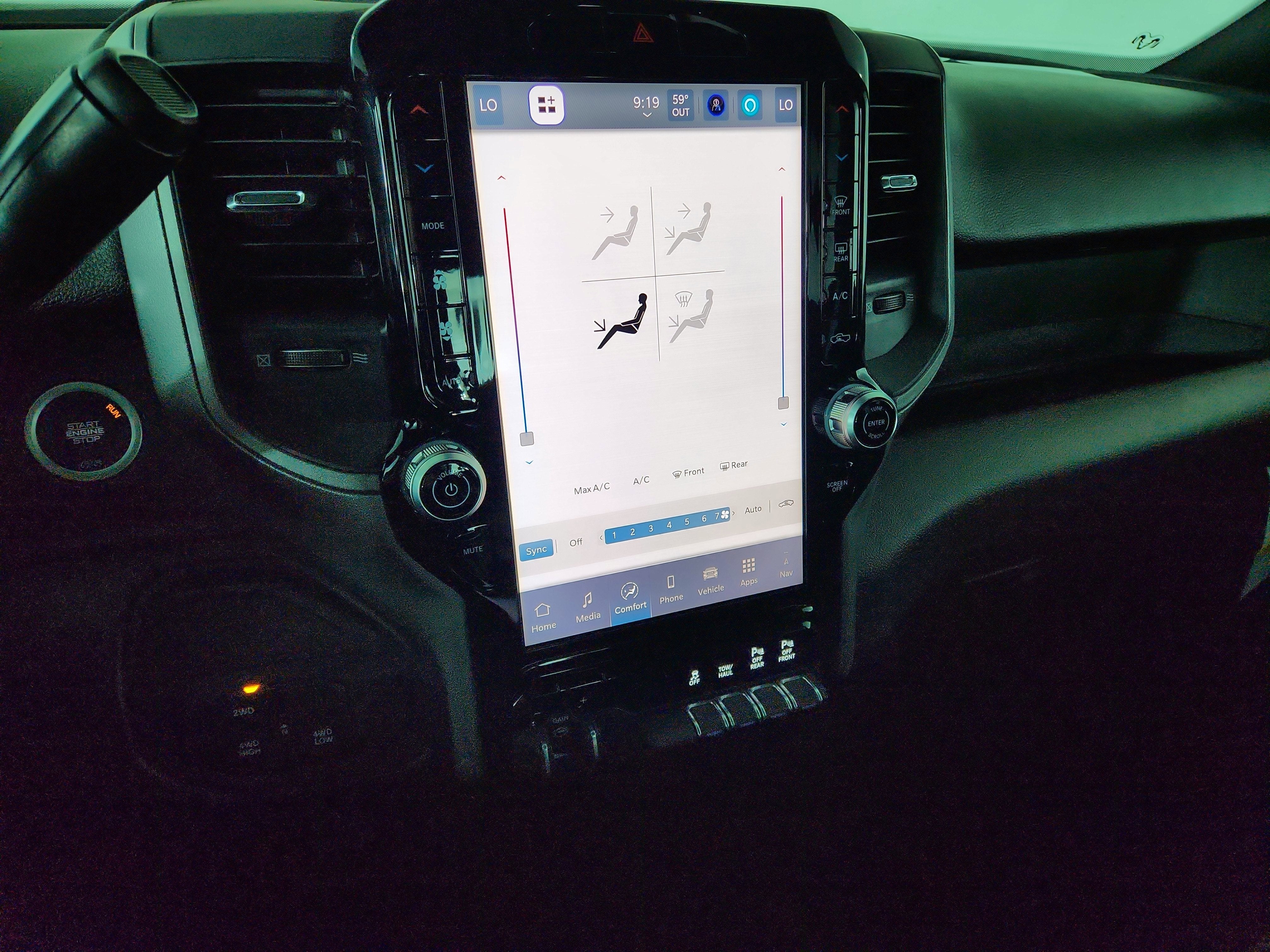 2026 RAM Ram 2500 RAM 2500 TRADESMAN CREW CAB 4X4 (149 IN WB 6 FT 4 IN BOX)