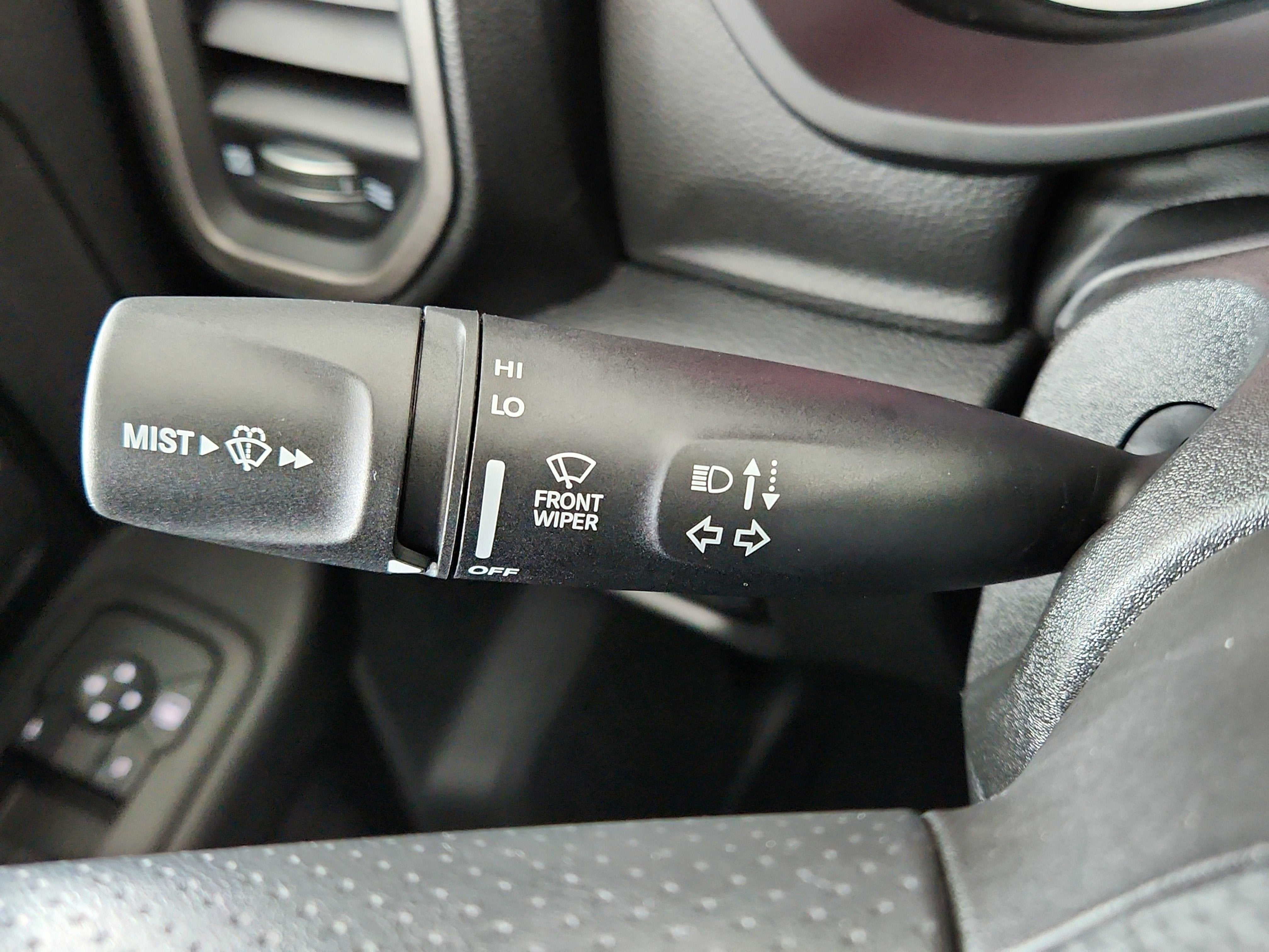 2026 RAM Ram 2500 RAM 2500 TRADESMAN CREW CAB 4X4 (149 IN WB 6 FT 4 IN BOX)