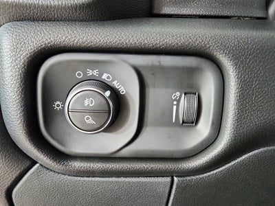 2026 RAM Ram 2500 RAM 2500 TRADESMAN CREW CAB 4X4 (149 IN WB 6 FT 4 IN BOX)