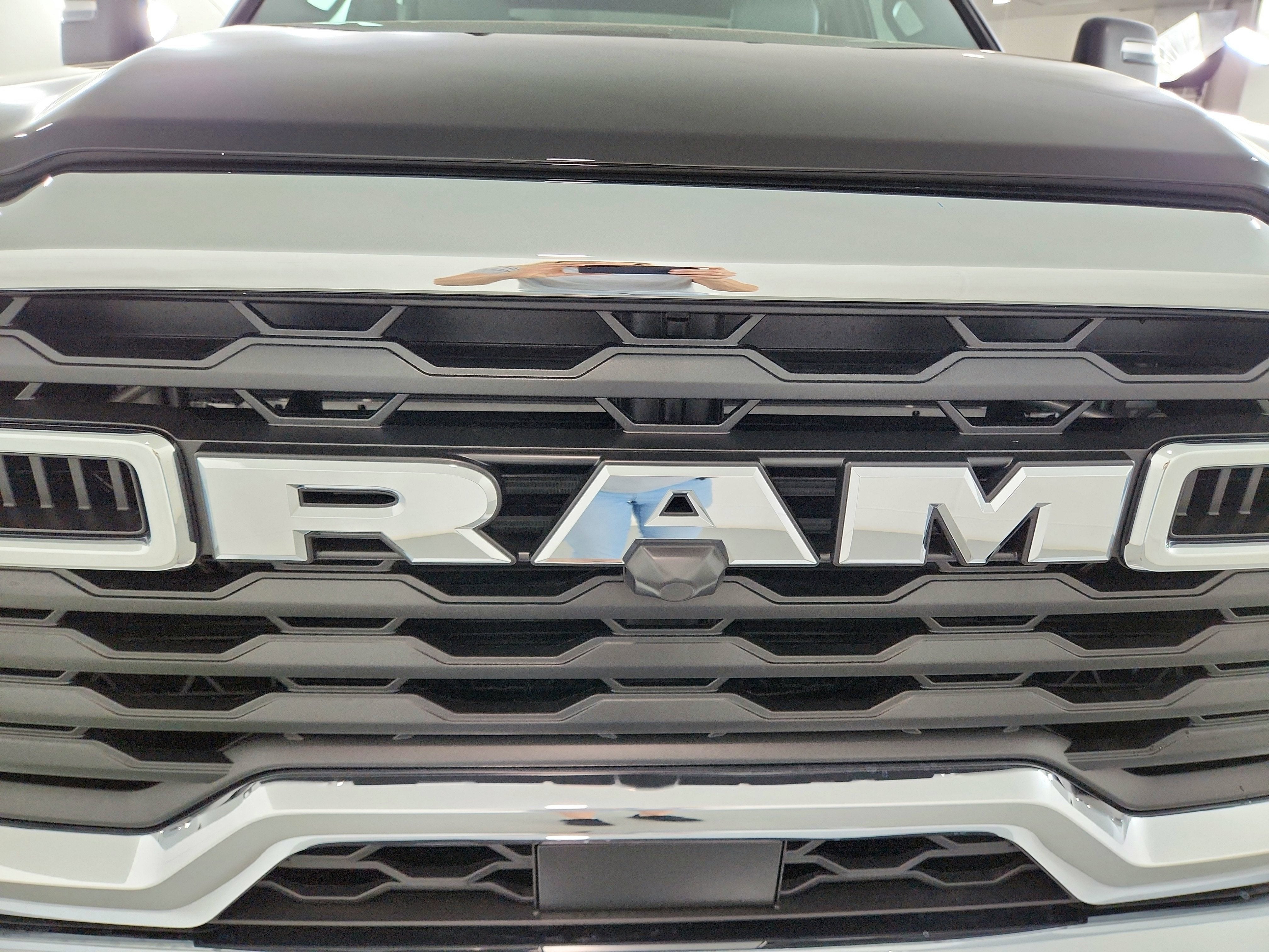 2026 RAM Ram 2500 RAM 2500 TRADESMAN CREW CAB 4X4 (149 IN WB 6 FT 4 IN BOX)