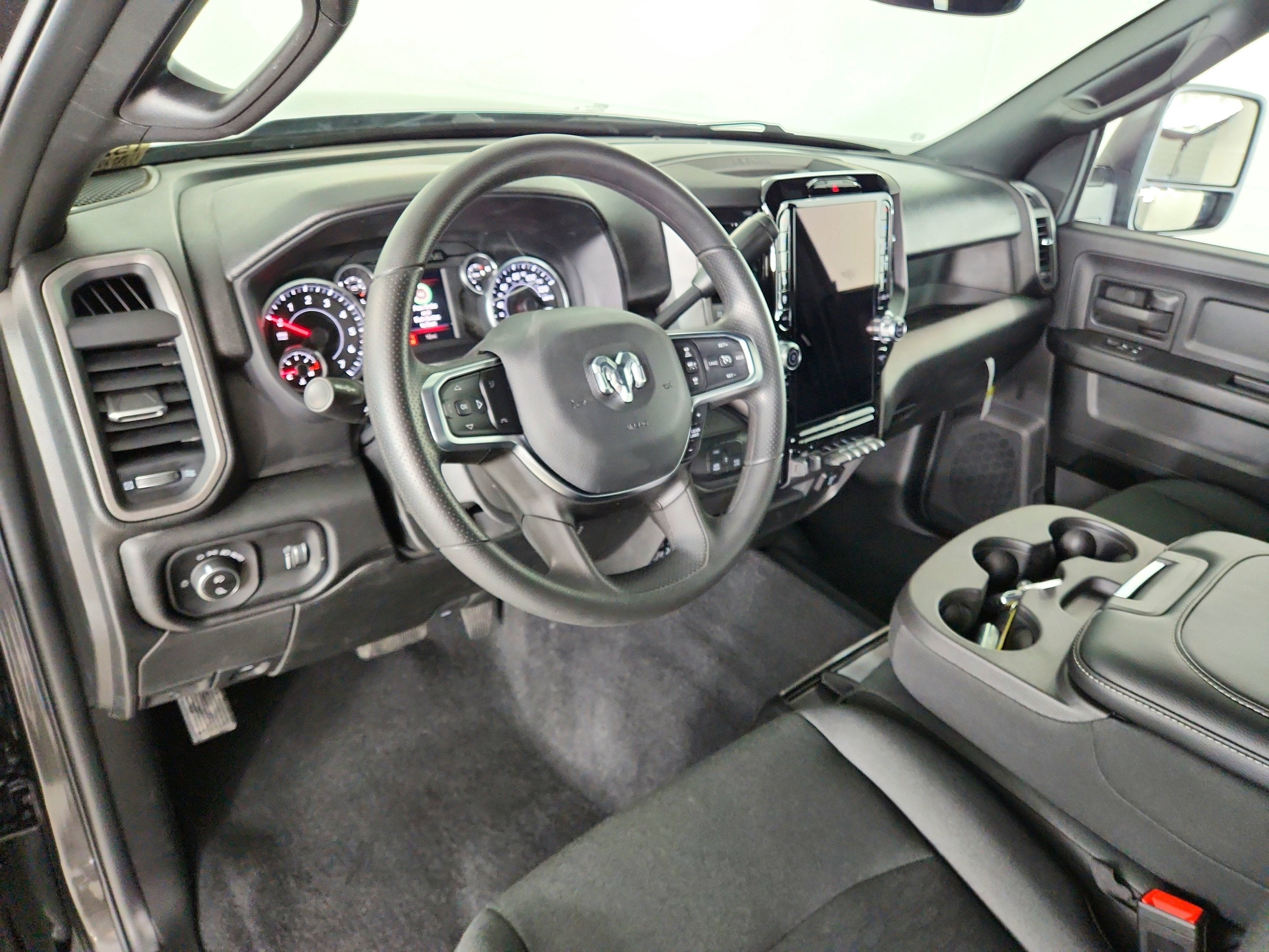 2026 RAM Ram 2500 RAM 2500 TRADESMAN CREW CAB 4X4 (149 IN WB 6 FT 4 IN BOX)