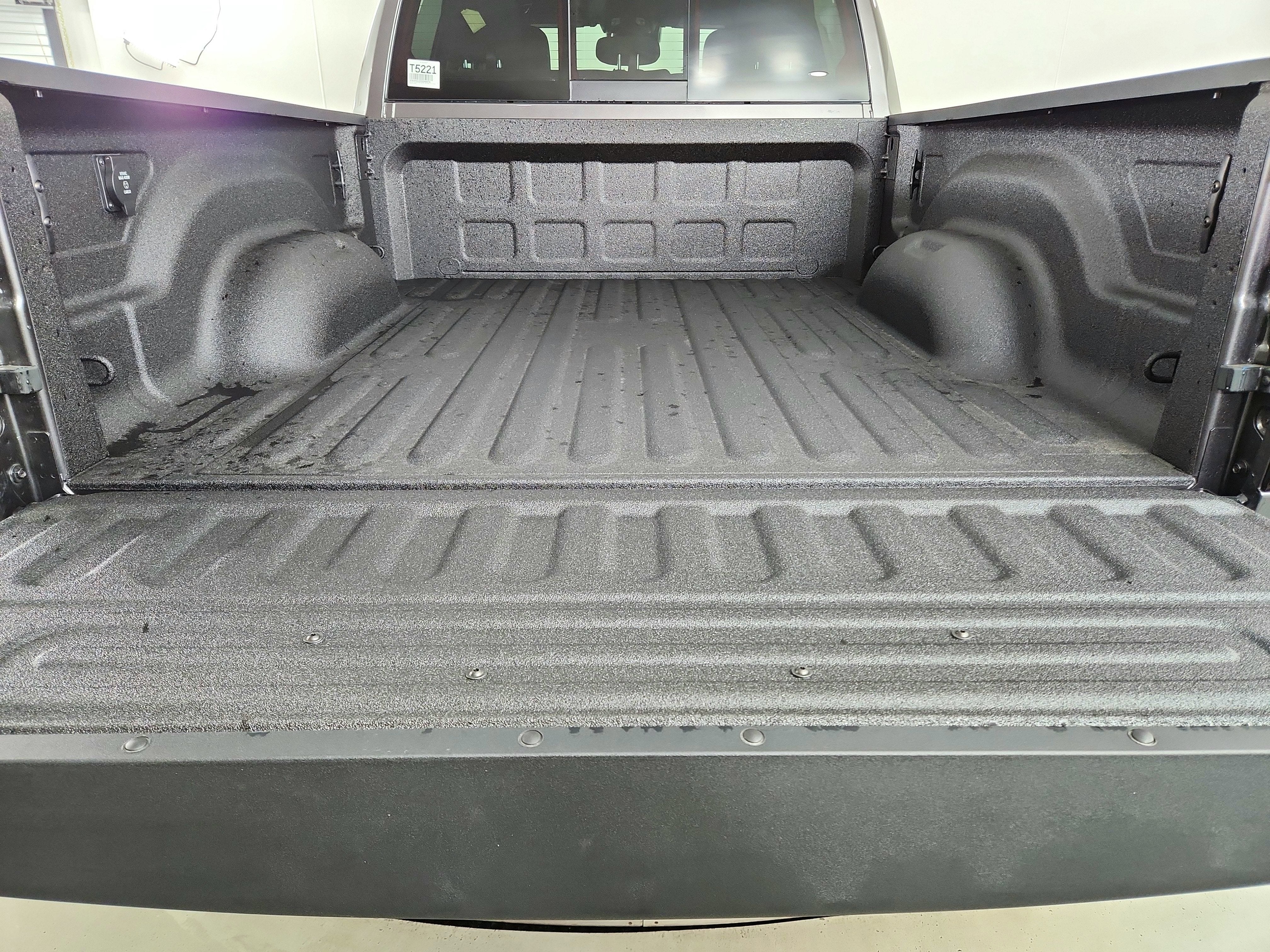 2026 RAM Ram 2500 RAM 2500 TRADESMAN CREW CAB 4X4 (149 IN WB 6 FT 4 IN BOX)