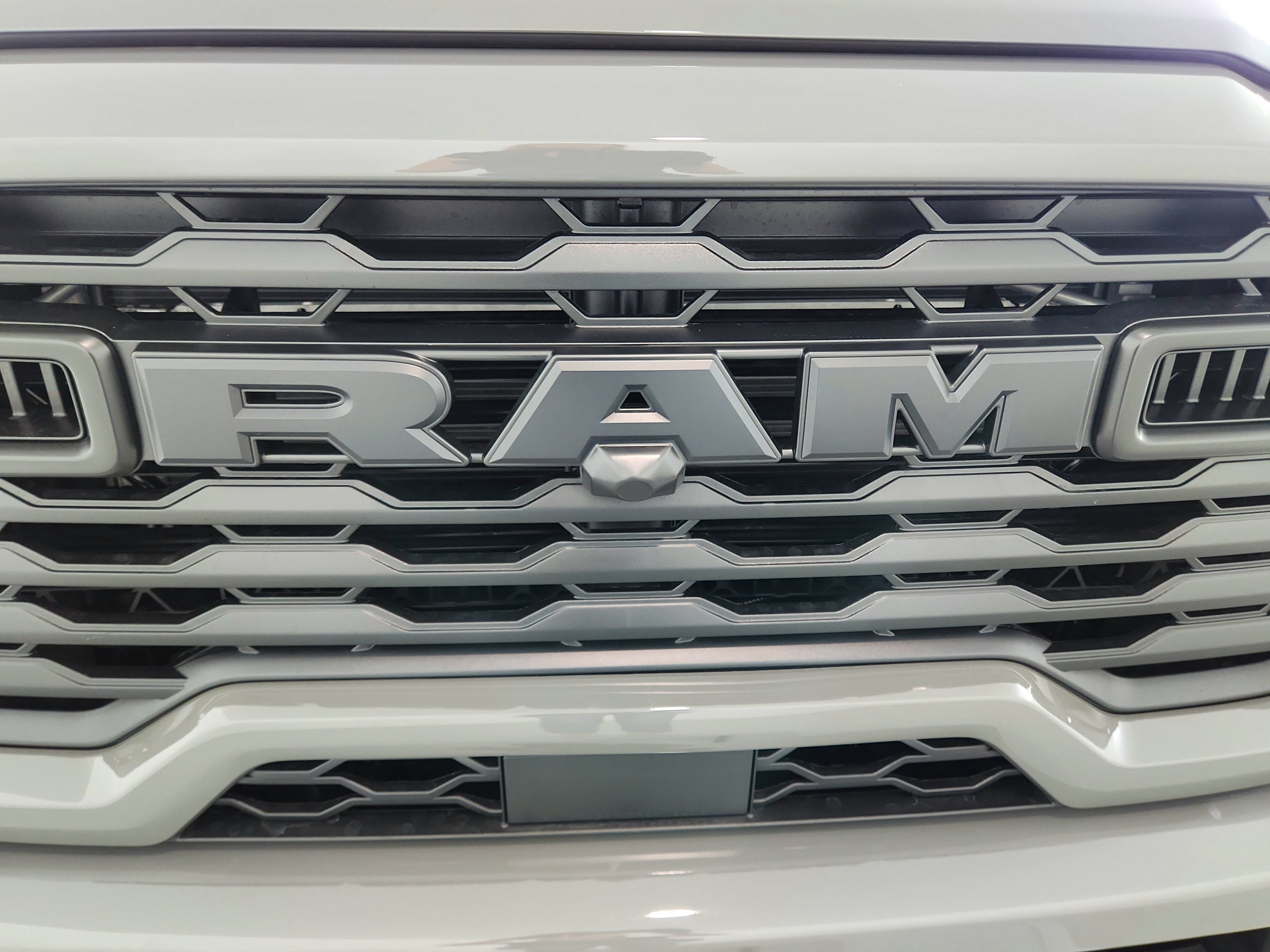 2026 RAM Ram 2500 RAM 2500 TRADESMAN CREW CAB 4X4 (149 IN WB 6 FT 4 IN BOX)